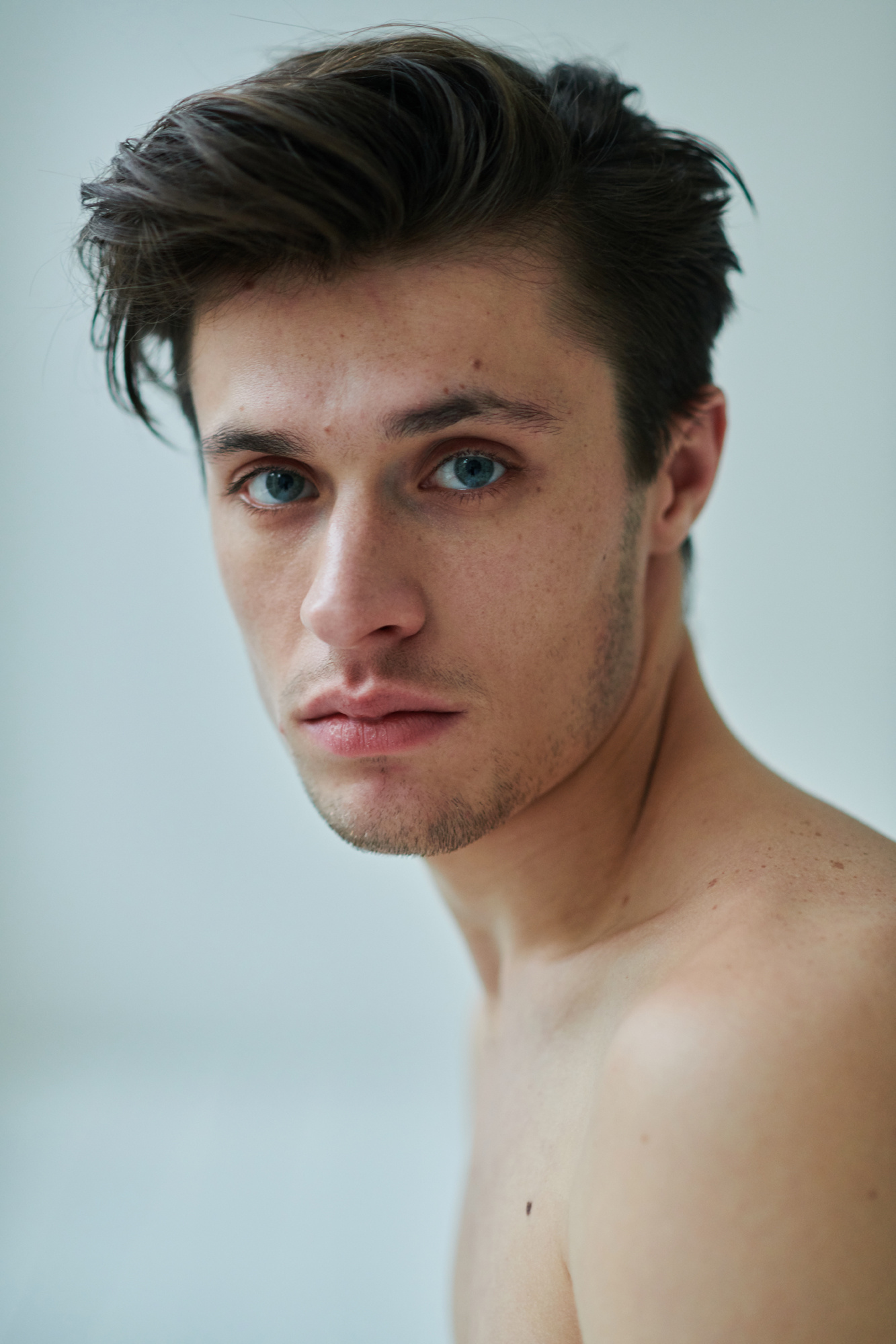 Photoshoot of Gijs Blom for Netflix. Portrait Photographer in Brussels & Amsterdam — Victoria Ushkanova