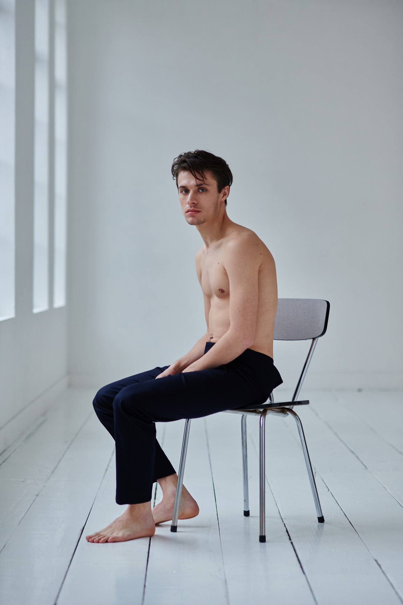 Photoshoot of Gijs Blom for Netflix. Portrait Photographer in Brussels & Amsterdam — Victoria Ushkanova