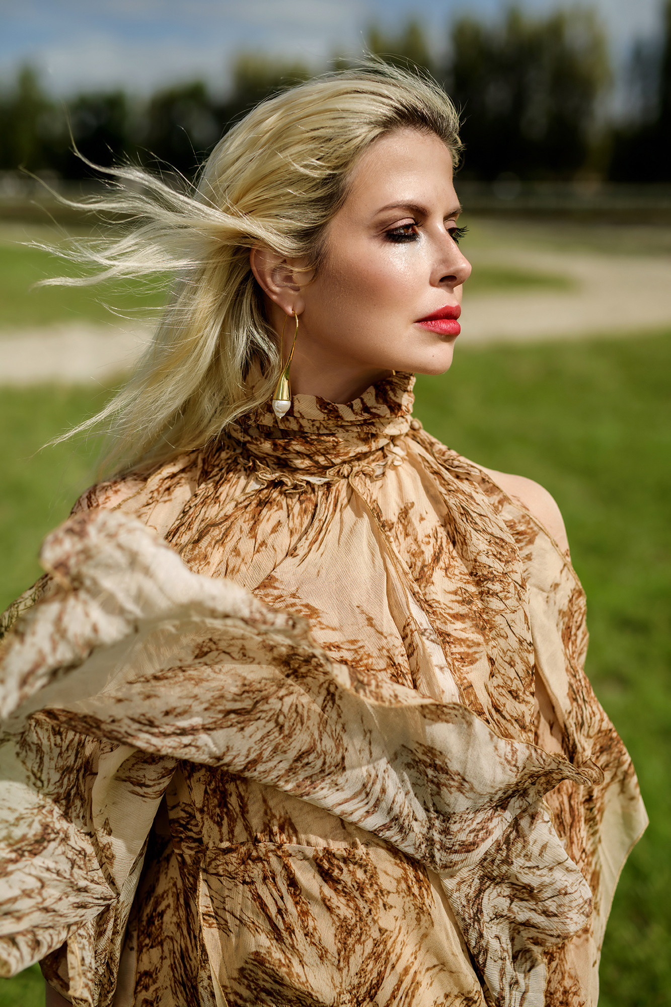 Process — a ballerina and a horse