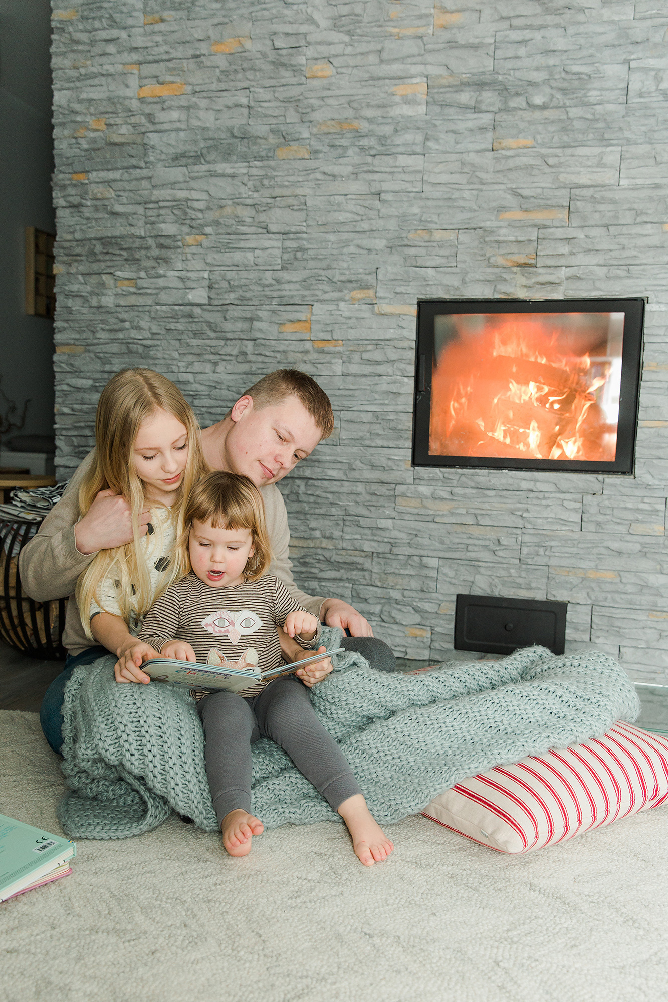 Lapsikuvaus Sipoossa/ lifestyle perhekuvaus