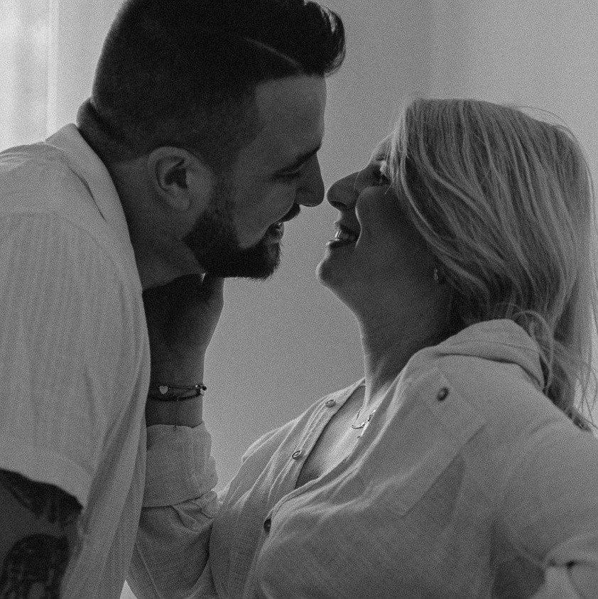 Love Story. Murglin.photo / FRAUEN, BABYBAUCH, LOVE STORY, NEUGEBORENE & FAMILIEN, HOCHZEITEN