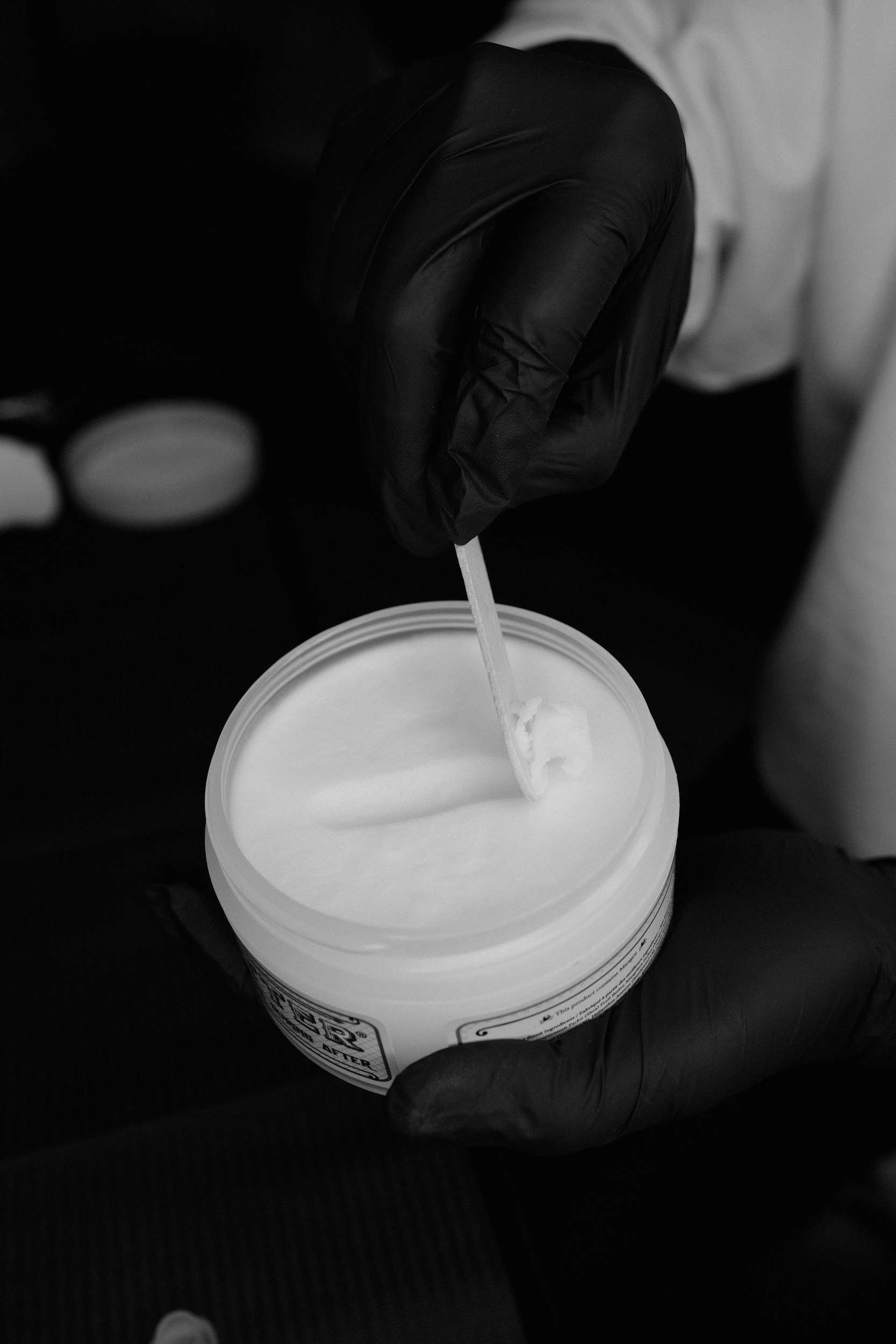 Preis. Tattoo Artist