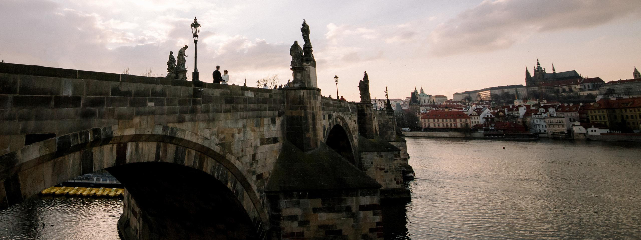 Wedding and portrait photographer in Poland Vitali Frozen