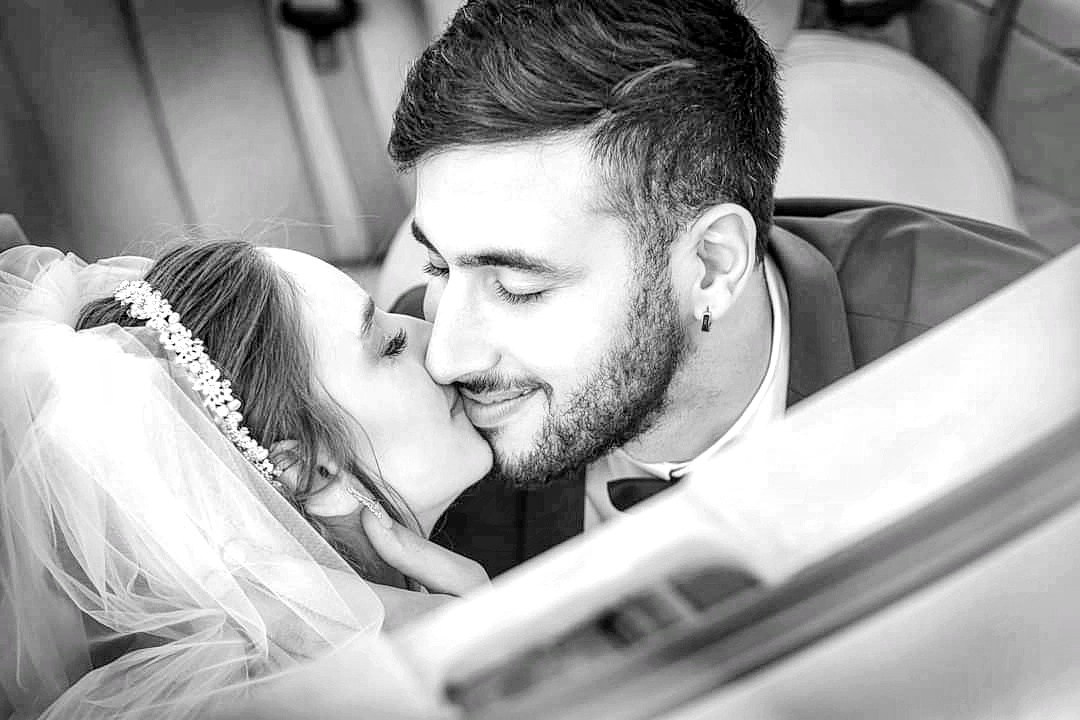 צלם מגנטים. Middle East Photo Agency — Weddings, Bar & Bat Mitzvahs, Brit Milah, Theater, Magnets, Portraits