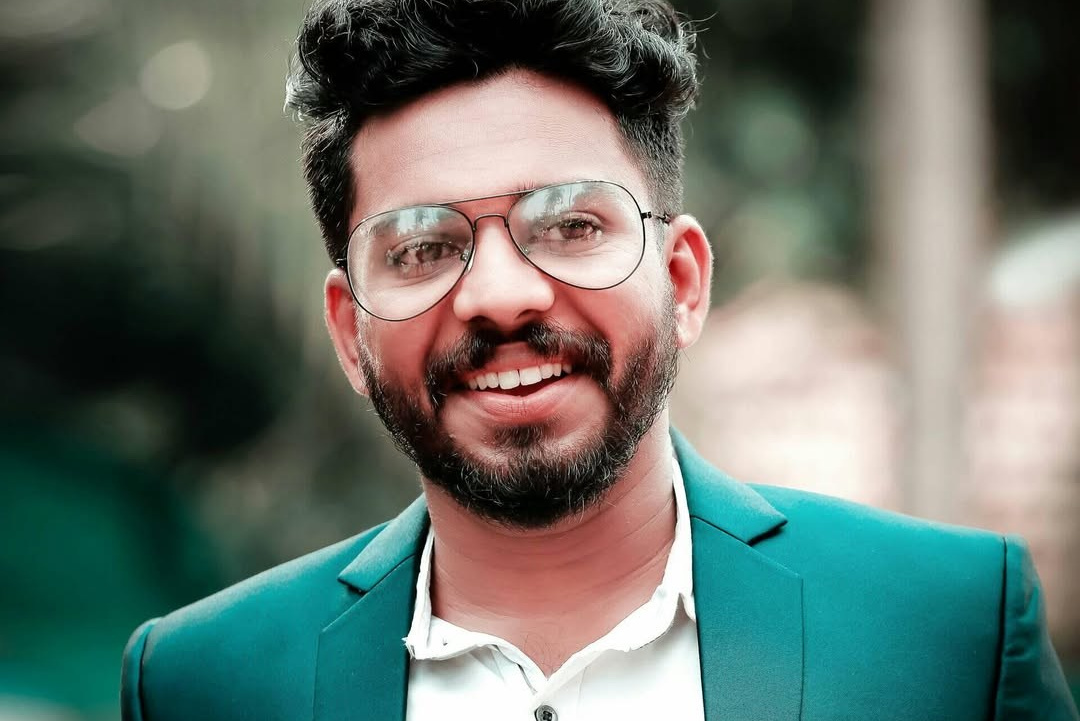 ABOUT US. TEAMPICADS | Wedding Photography in Calicut, Bangalore & Anantapur