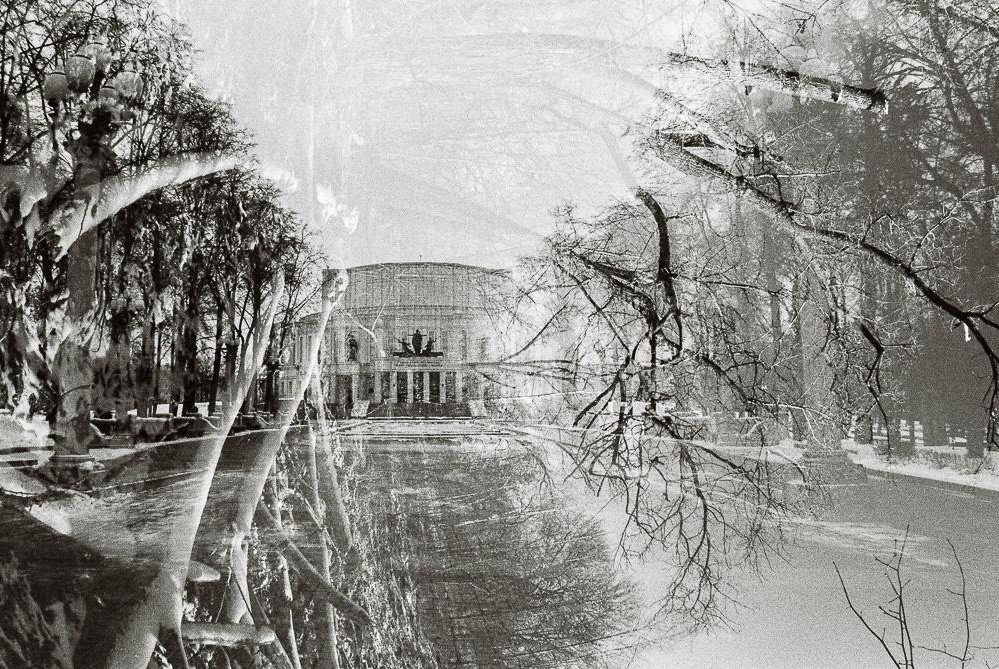 «ОСТАВЛЕННЫЙ» — город Припять после аварии на Чернобыле. Фотограф, коллекционер винтажных открыток и создатель историй на пересечении прошлого и личного. Ирина Дайнакова