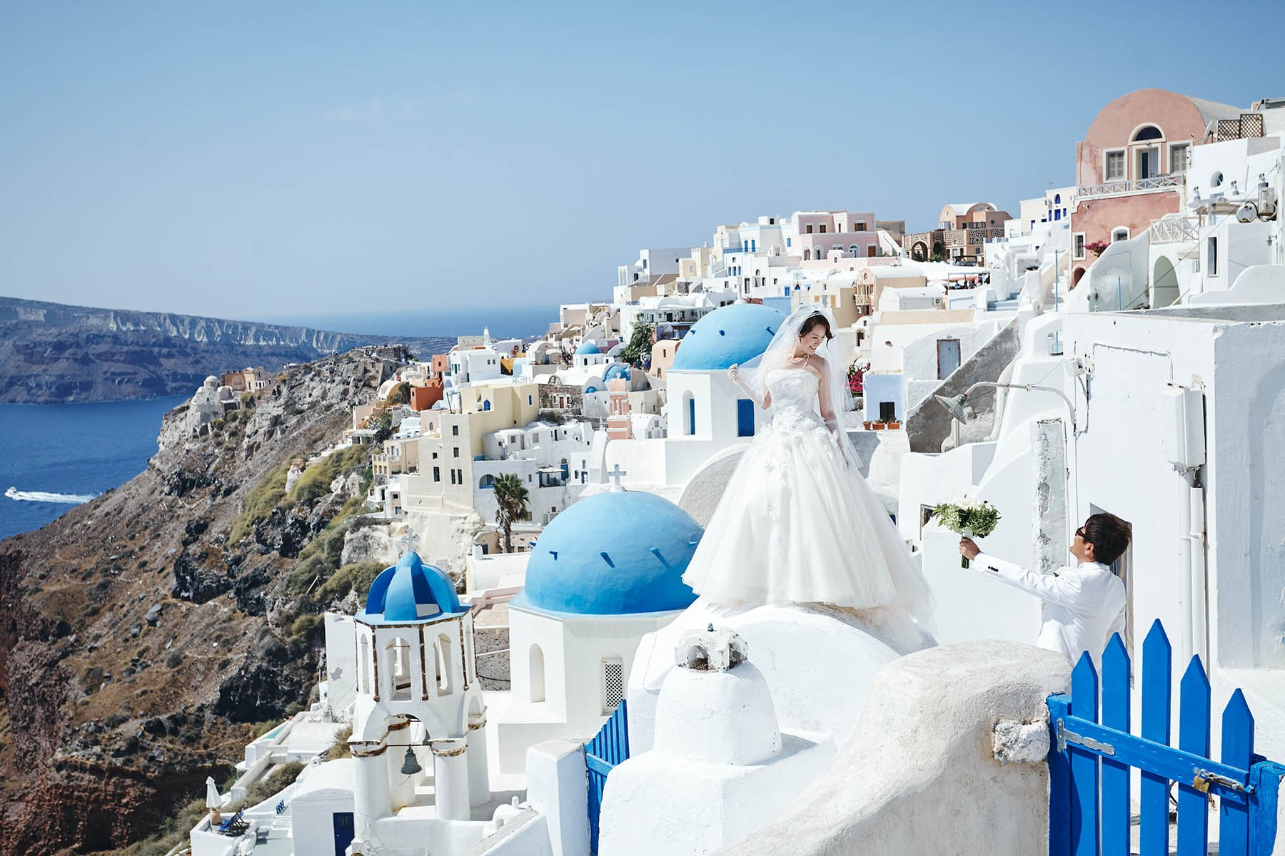 Nao & Junji — Intimate Santorini Wedding