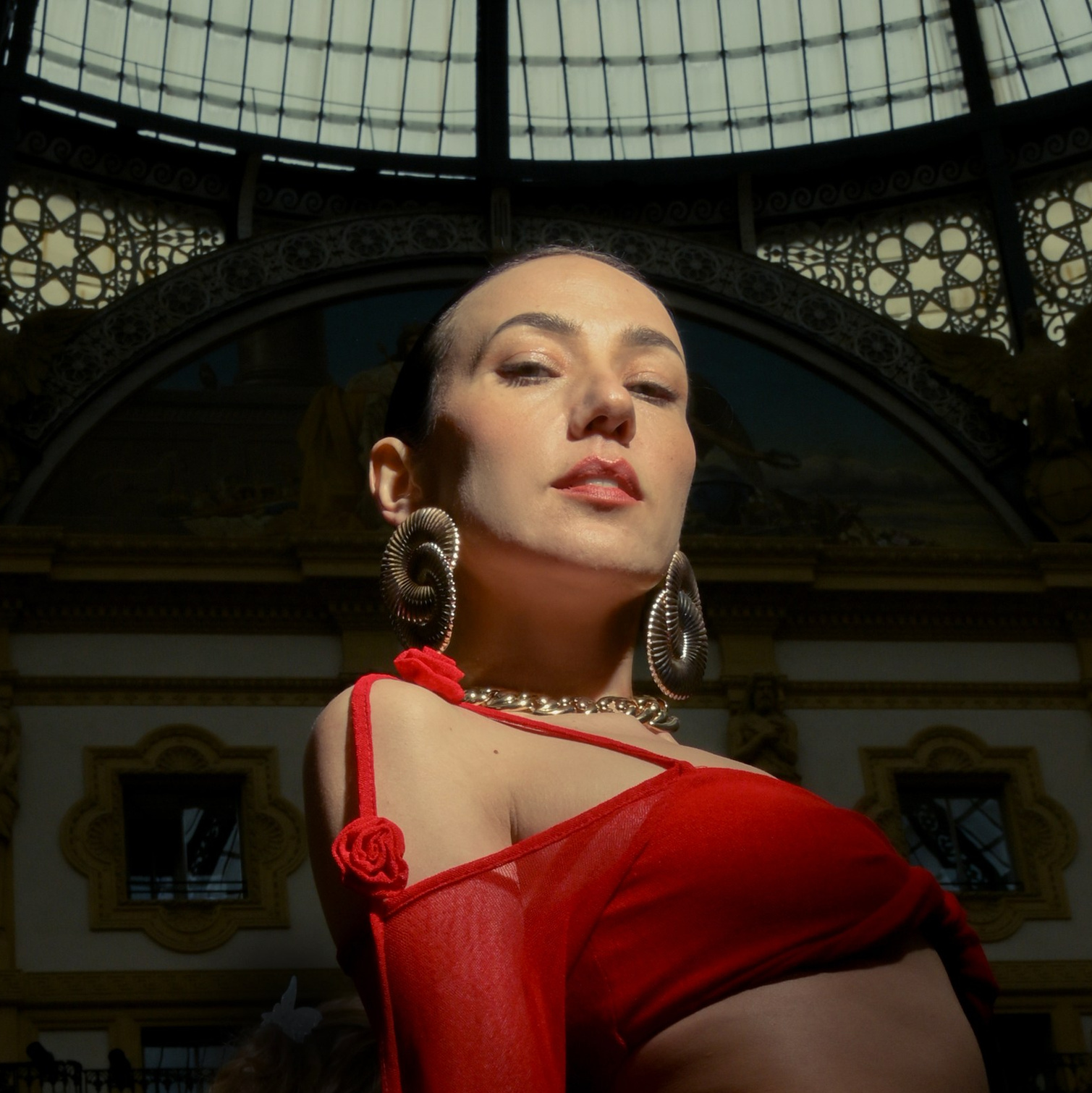 Sono Galina Ivanova fotografa di Milano&Torino, specializzata in ritratti di lavoro, contenuti per il personal brand, ritratti  di famiglia