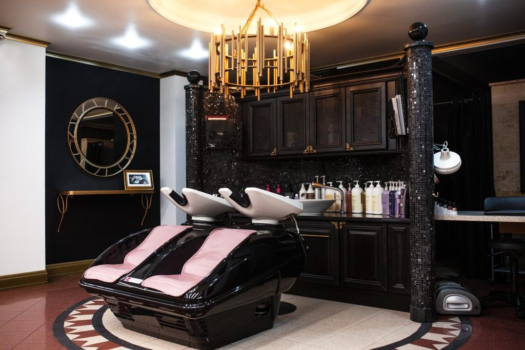 LADY GADIVA HAIR & BEAUTY SALON. Interior Design & 3D Rendering | Alena Bulataya Design Buro