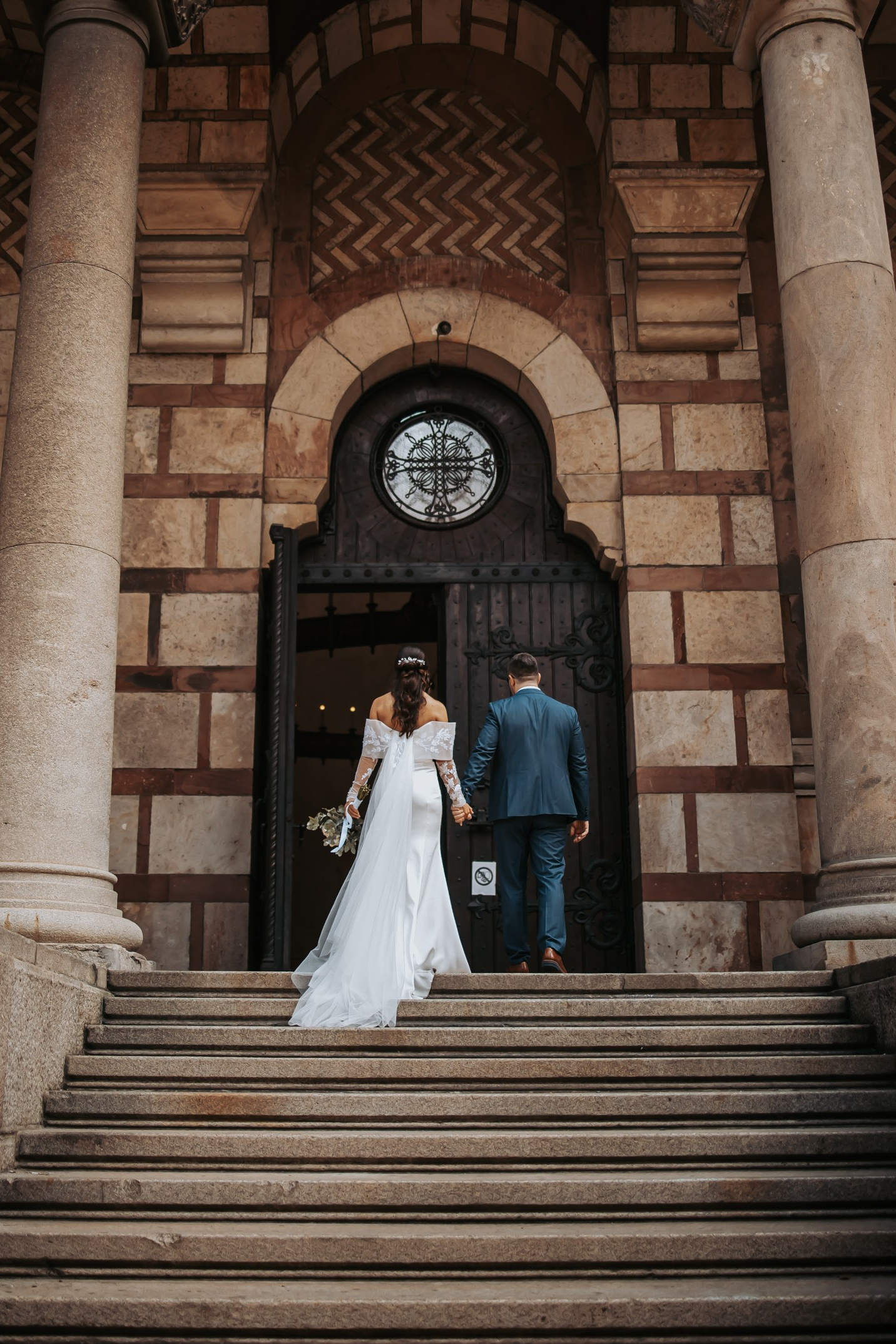 Services. Family and Wedding Photographer