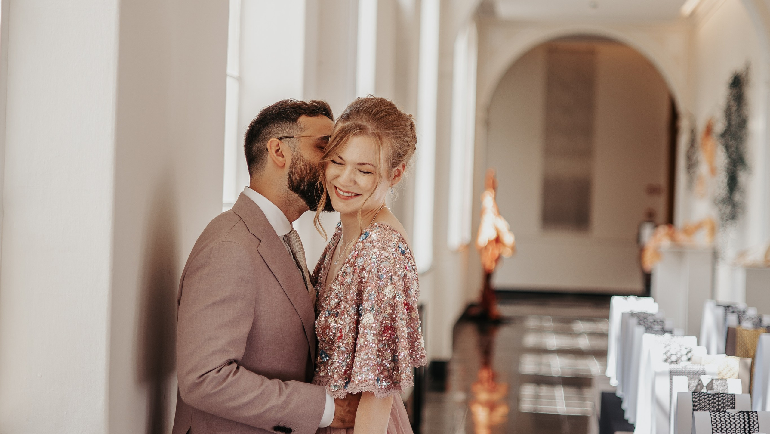 Bruid danst met haar vader tijdens trouwfeest emotioneel moment - Kapture Fotografie