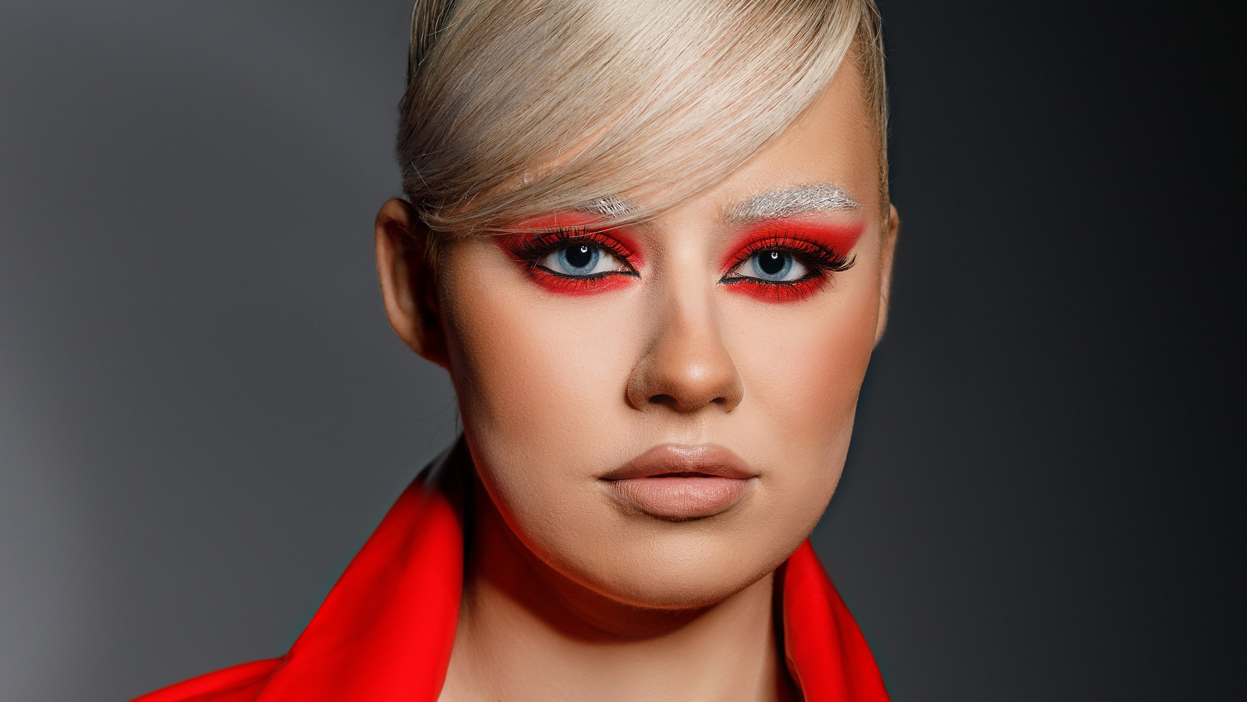 PORTFOLO. Profesionalus fotografas Vilniuje. Asmeninės ir šeimos fotosesijos, vestuvių, krikštynų bei renginių fotografavimas, produktų fotografija