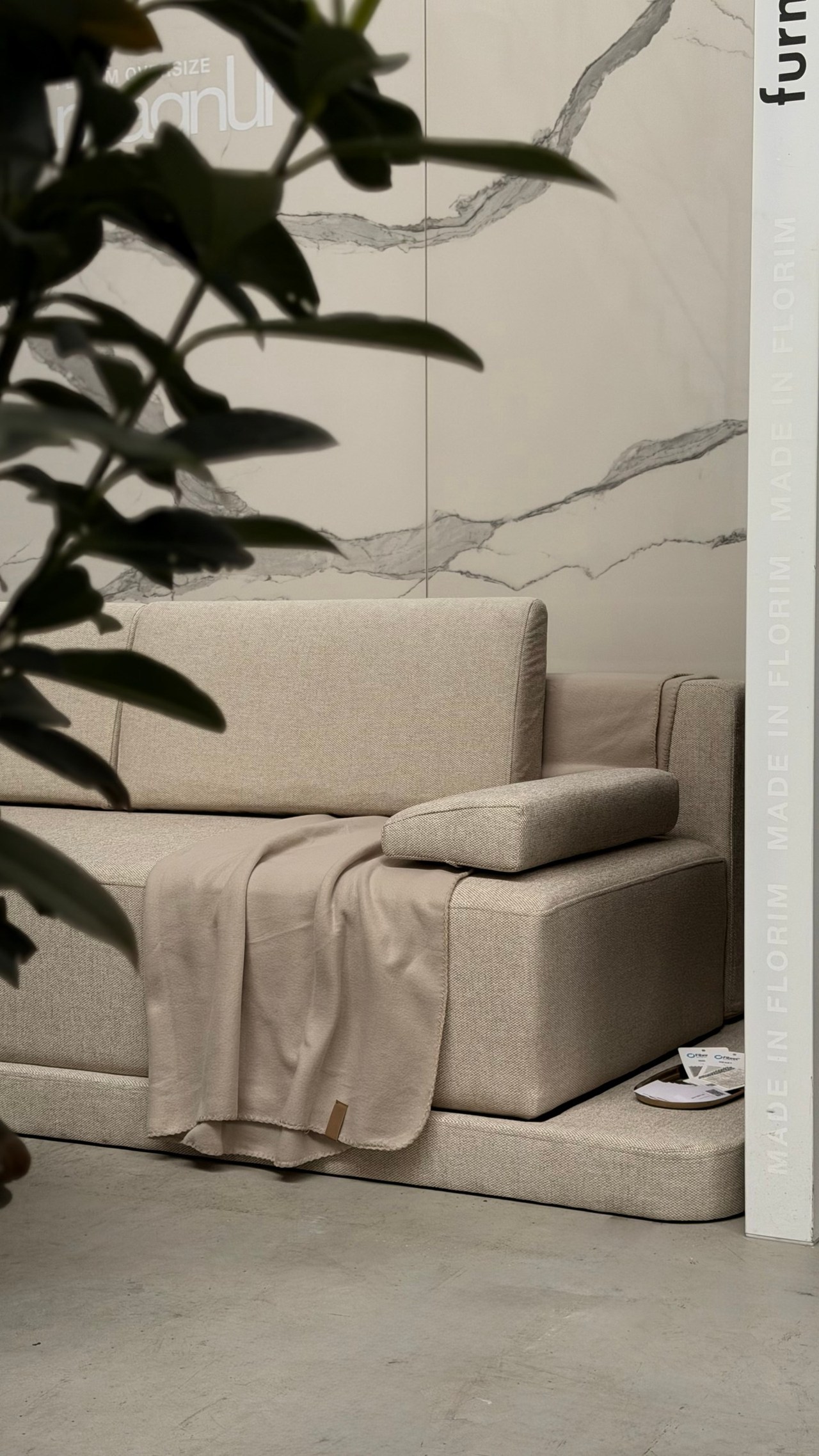 Linea Sofa w salonie partnerskim Furmanek