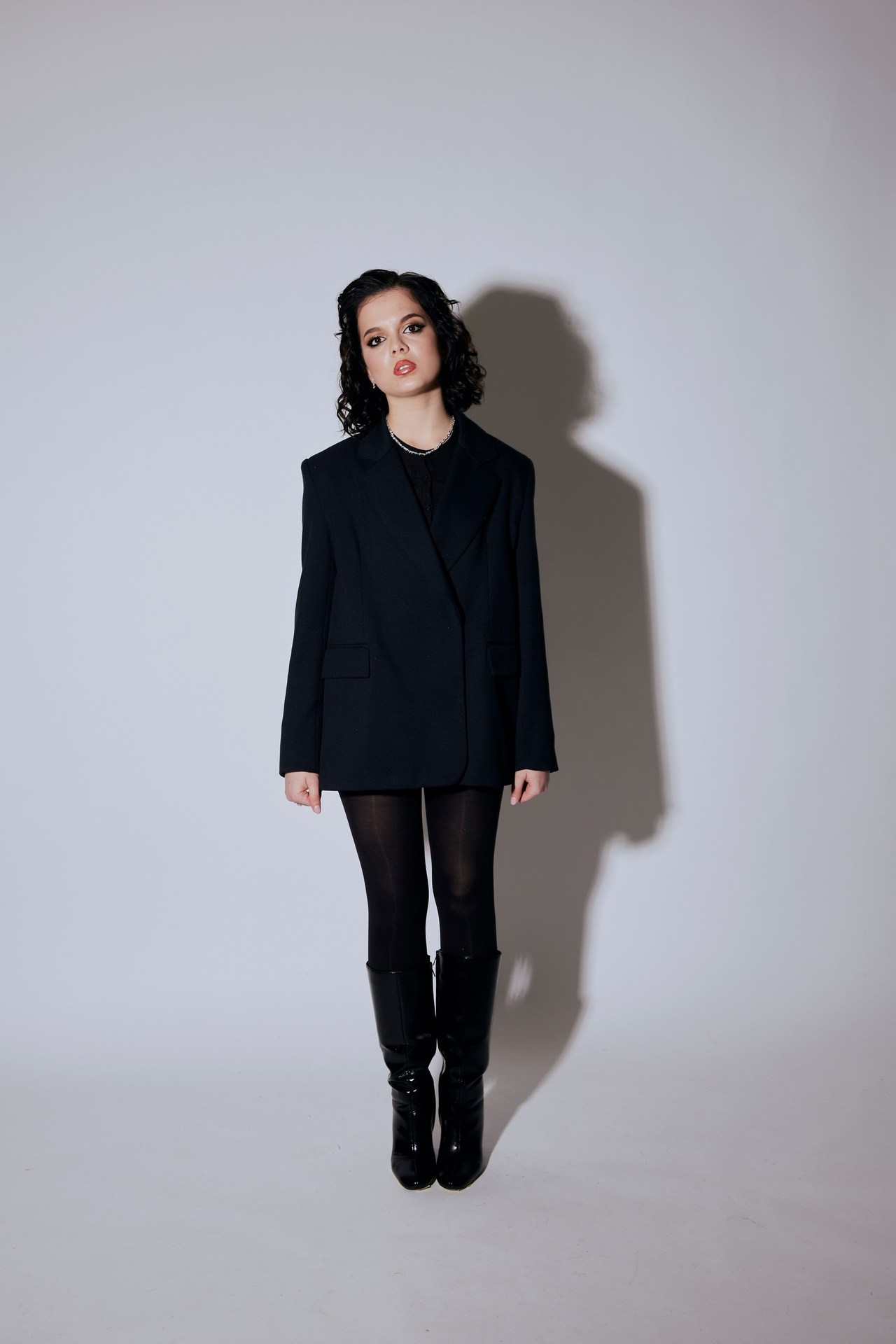 Price. Mari So — Photographer Prague