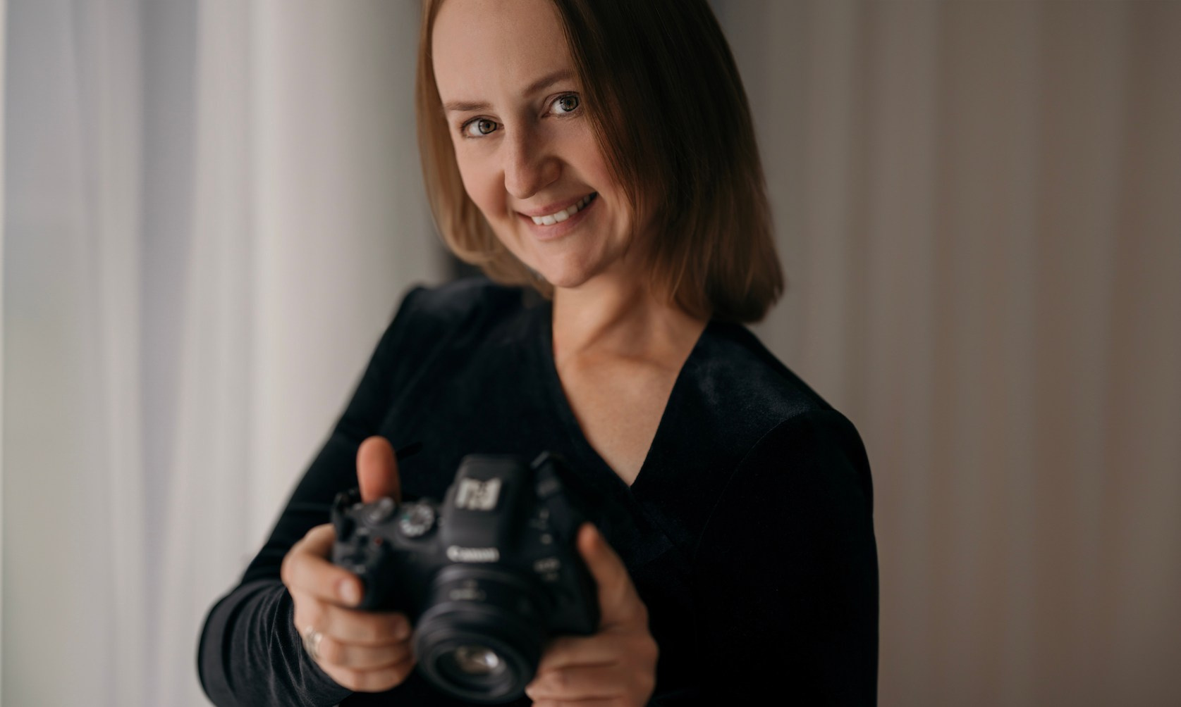 Contacts. Photographer, Videomaker, Drone, Padova, Venice, Italy, Elena Radchenko