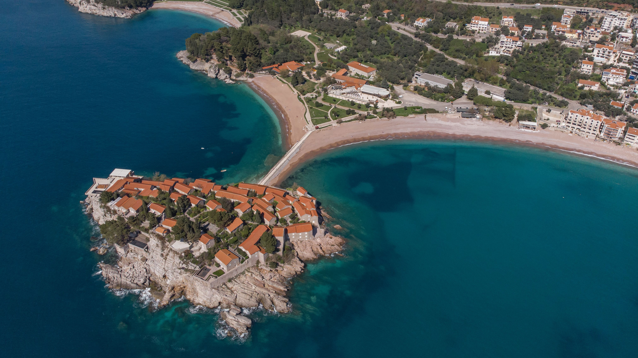 TOP 20 utrolige steder du må besøke i Montenegro