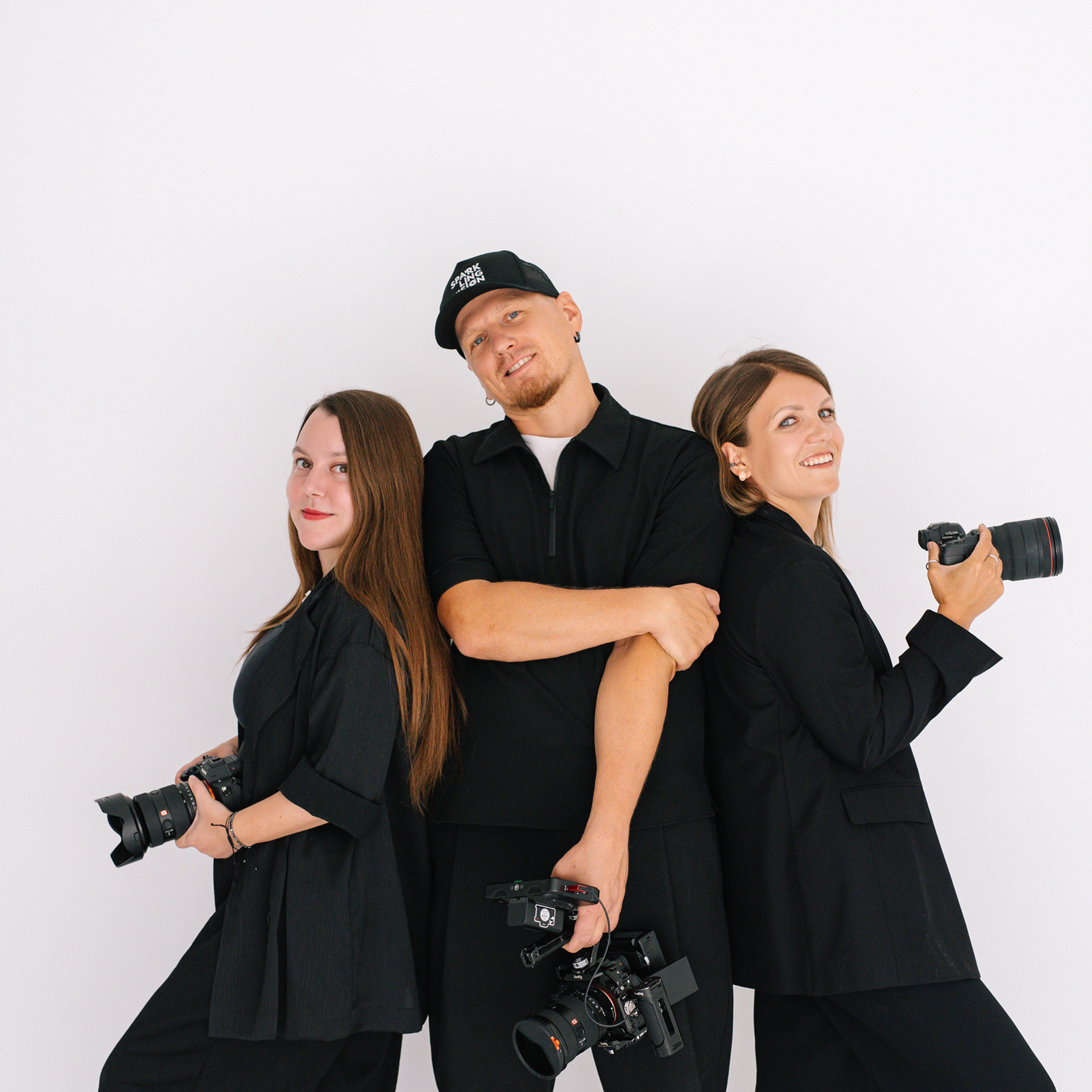 Заказать услуги сьемки контента. Агентство Sparkling Vision создание визуального контента на Кипре. Съемка мероприятий и рекламы в Лимасоле Никосии и Пафосе