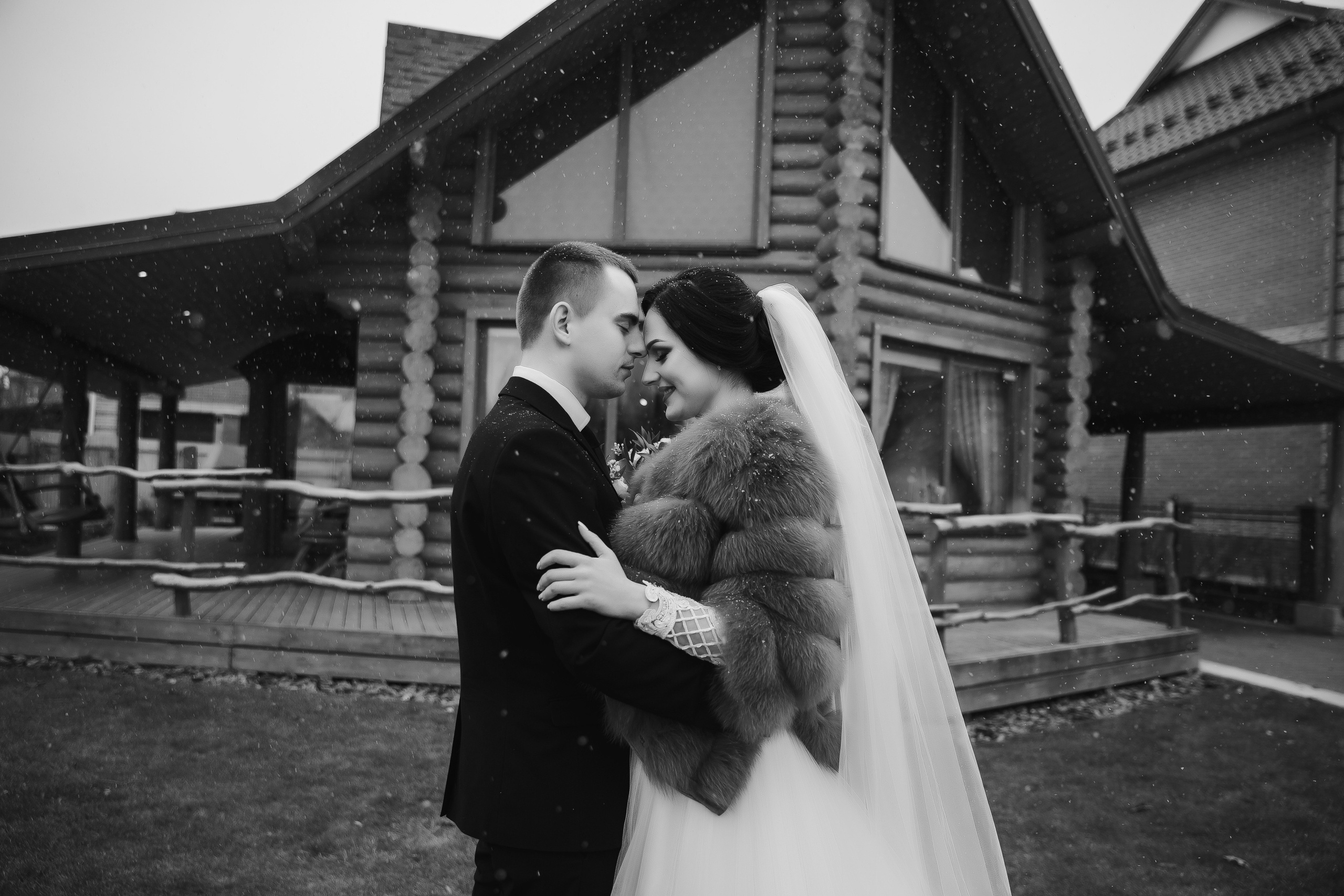 Дмитро Вікторія