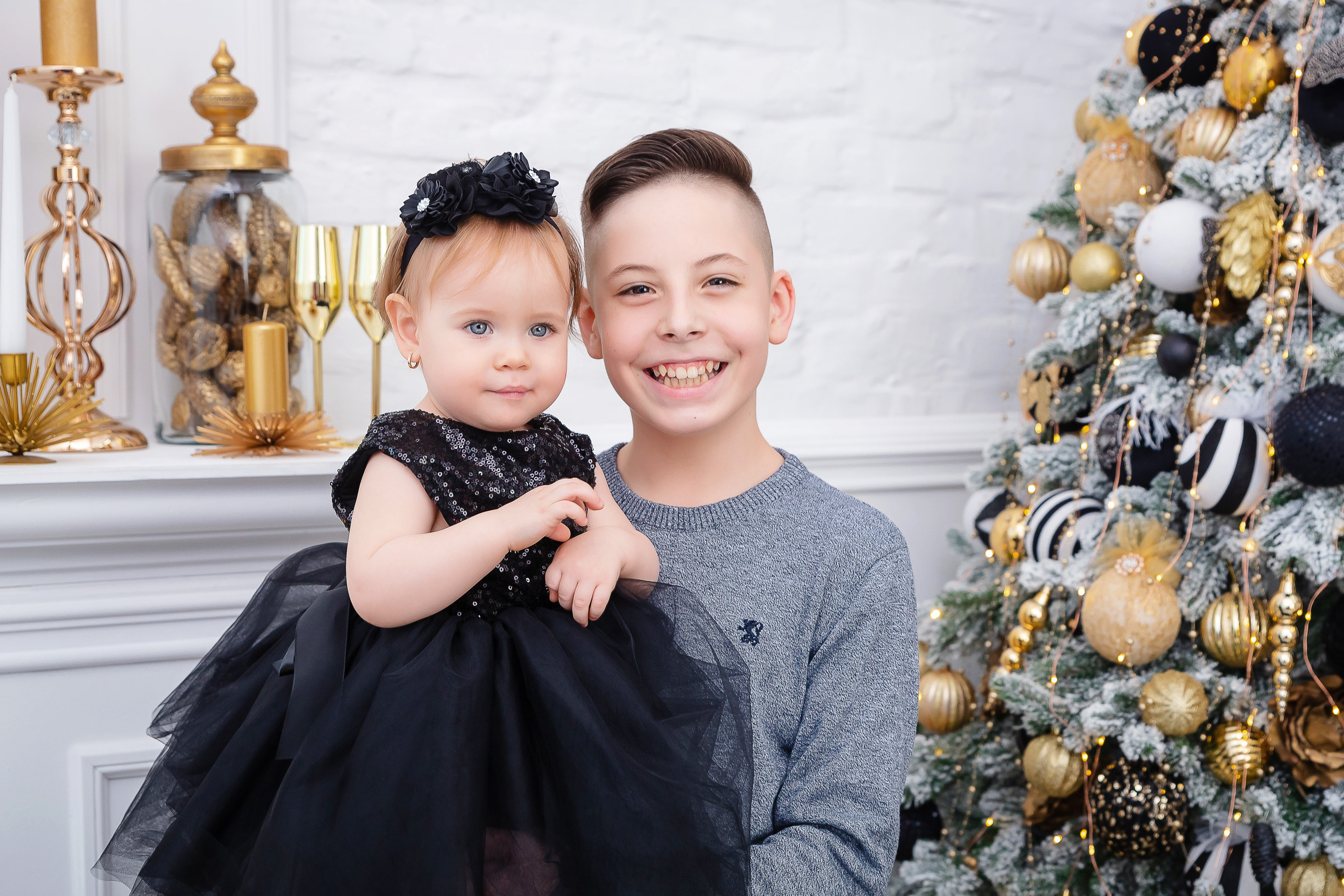 Яна, Олександр, Андрій, Кароліна