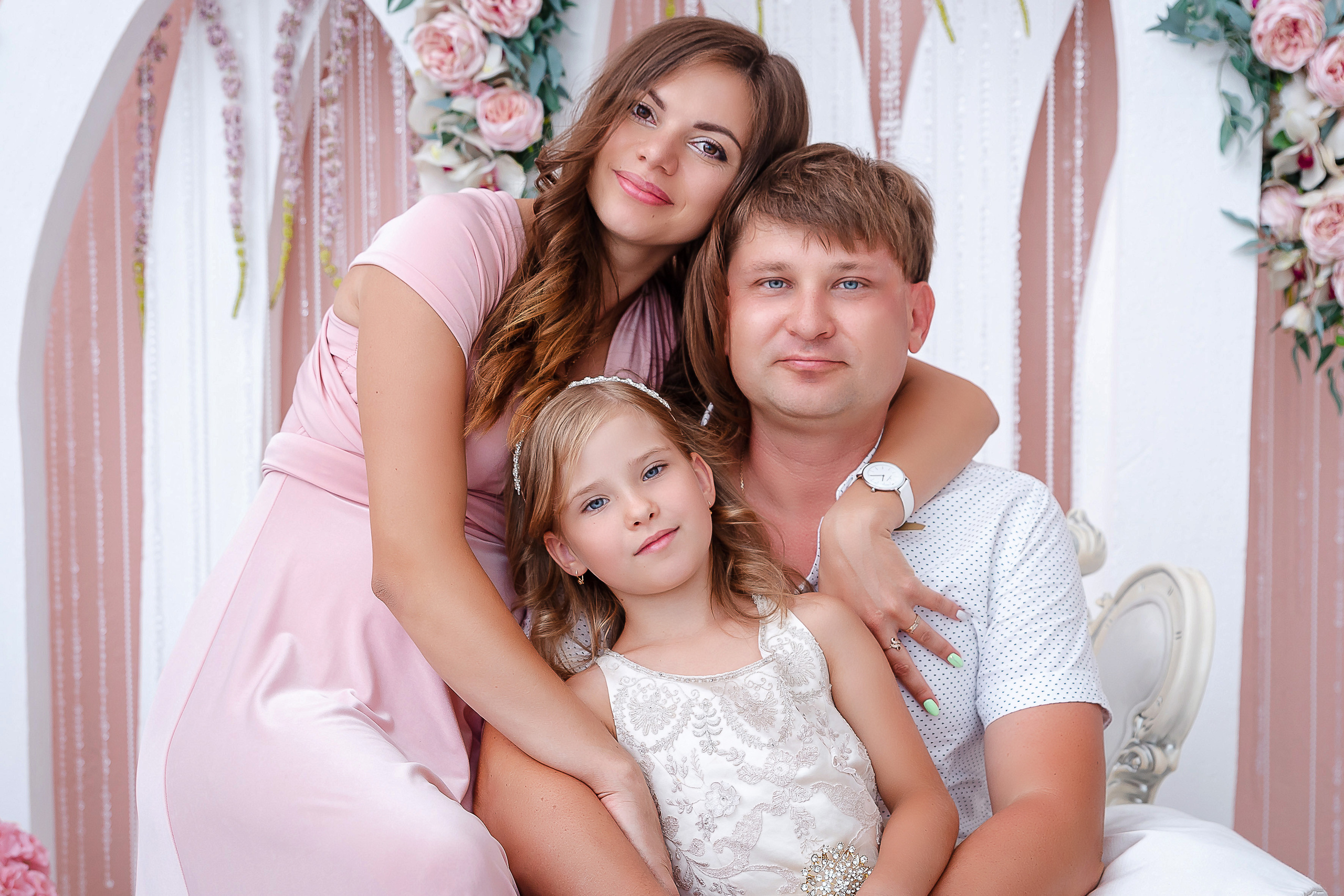 Екатерина, Юрій, Анюта