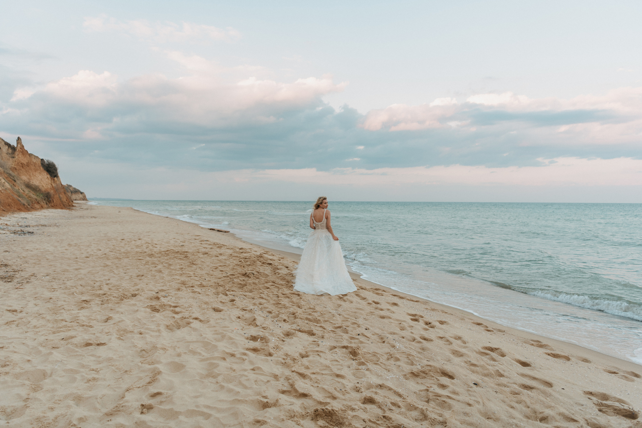 Под куполом