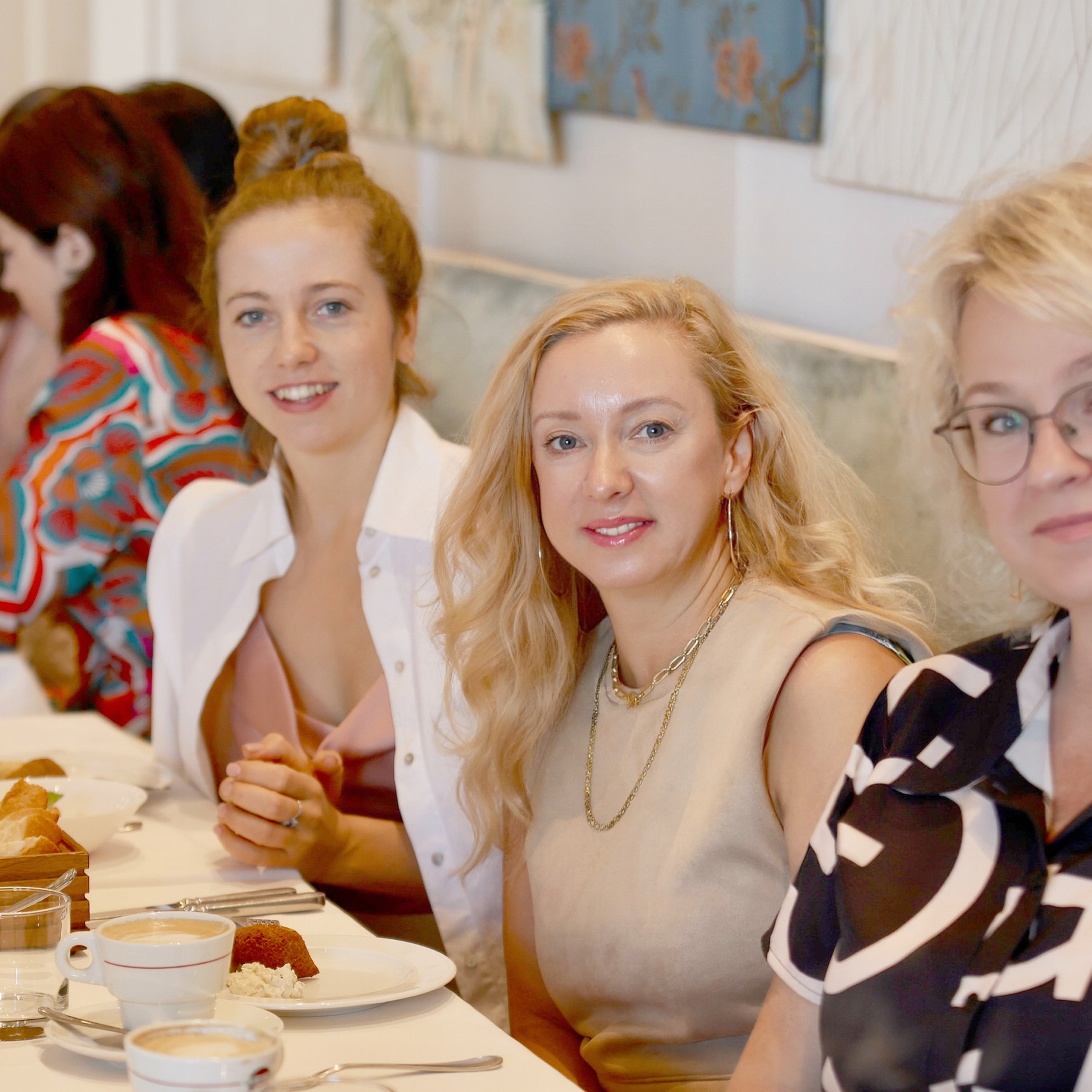 ОТЗЫВЫ. Фешн, имиджевый и предметный фотограф в Украине и ОАЭ