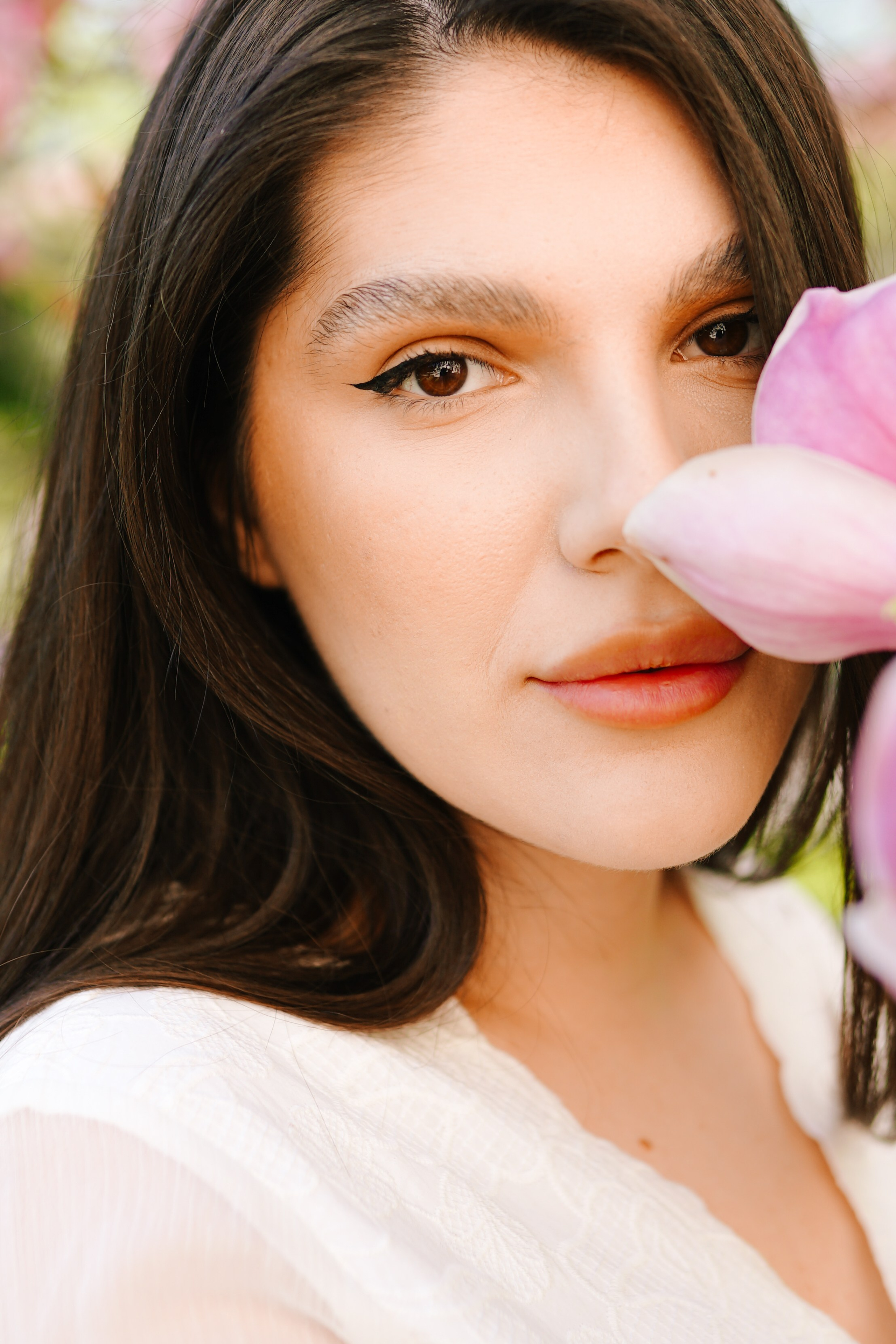 Povești Vizuale: Amintirile Familiei Voastre | Mădălina Beda. Madalina Beda- Artist vizual, fotograf, doula la nastere, consultant babywearing Brasov si in toata tara