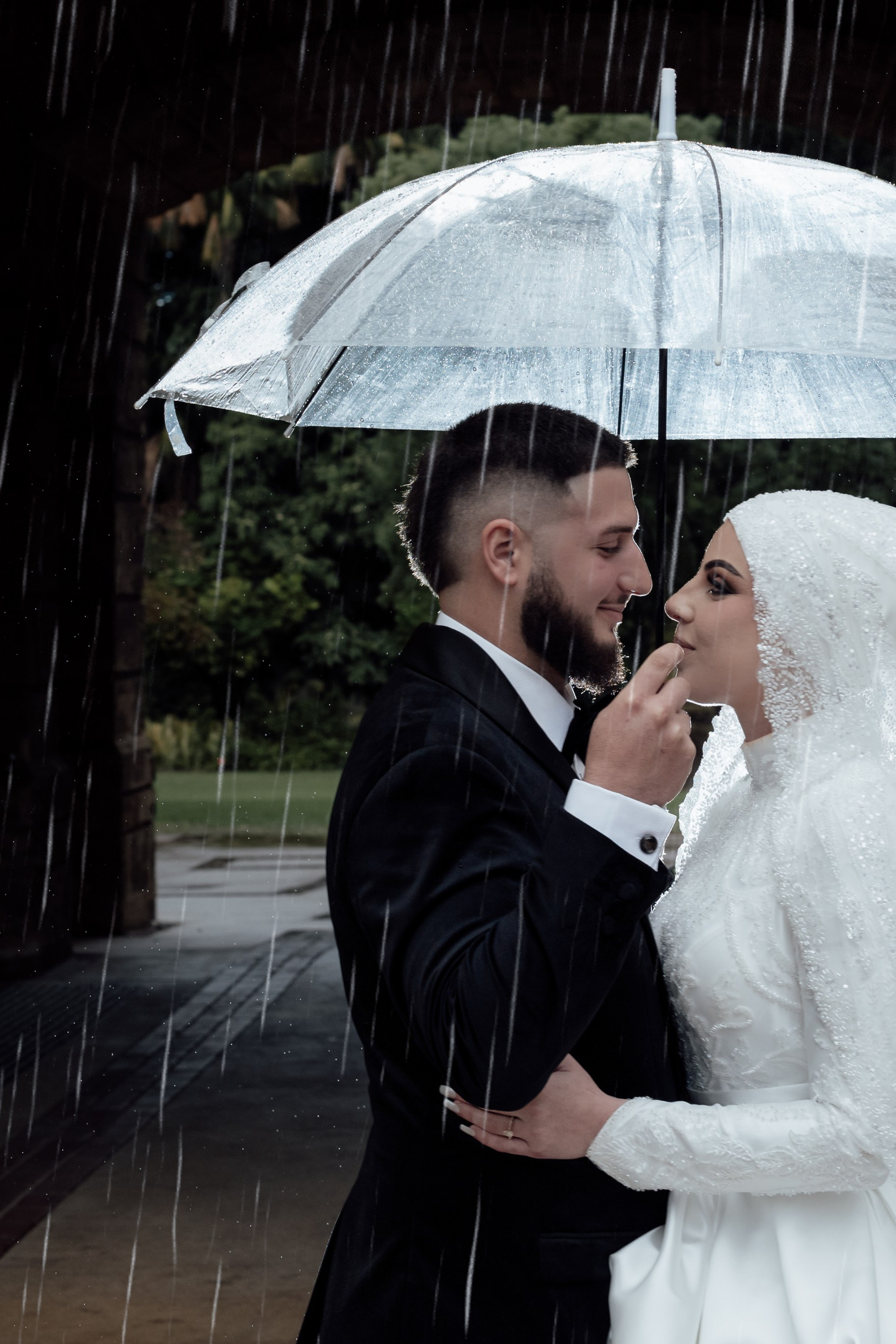 Perth Wedding Photographers: A Complete Guide to Choosing the Perfect One. Perth Wedding Photographer & Videographer | Arts in Motion