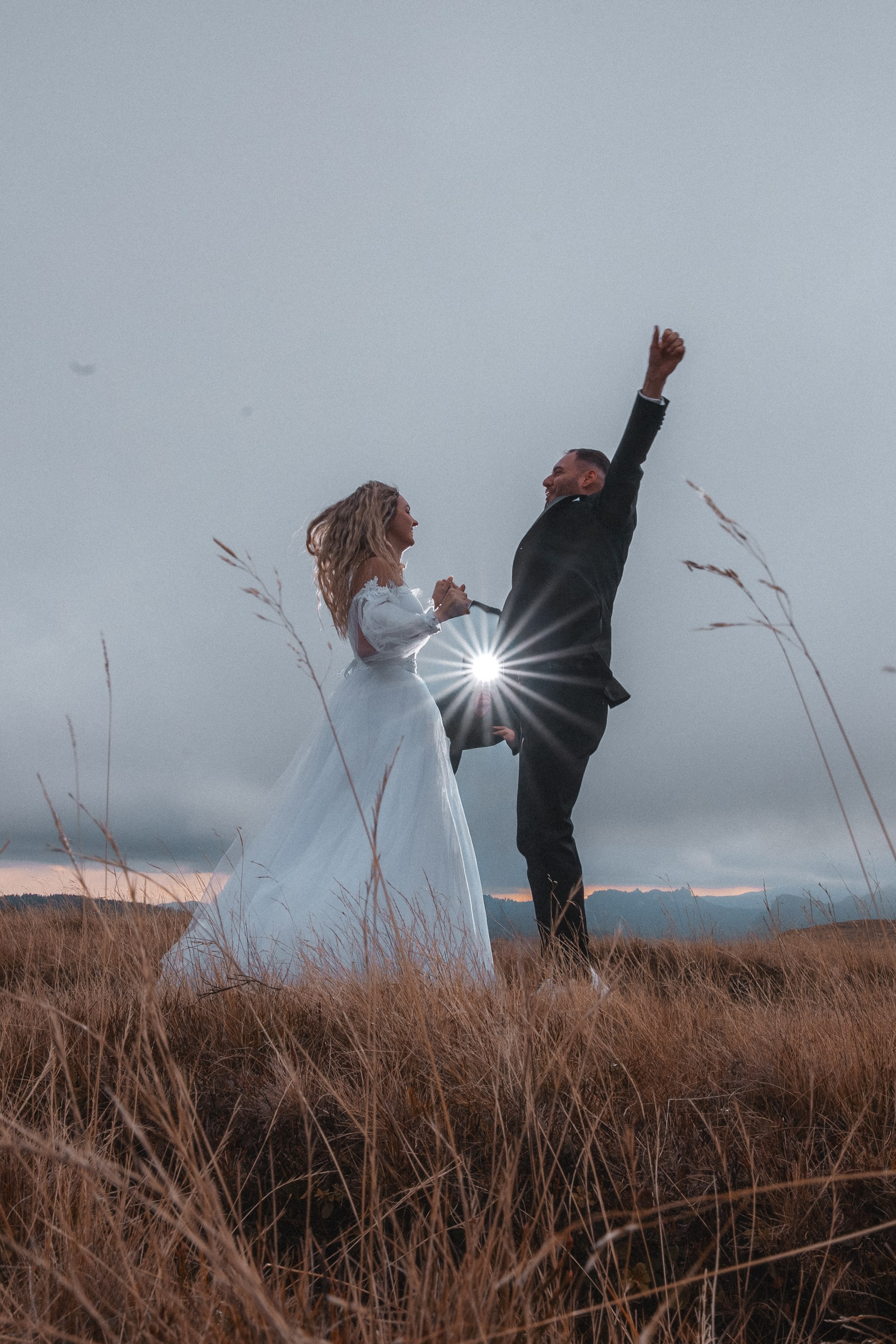 Cloud Foto — Vizualizează și Descarcă Fotografii | Cătălin Lazăr. Cătălin Lazăr Photography — Fotografie de nuntă și evenimente premium în România și Europa