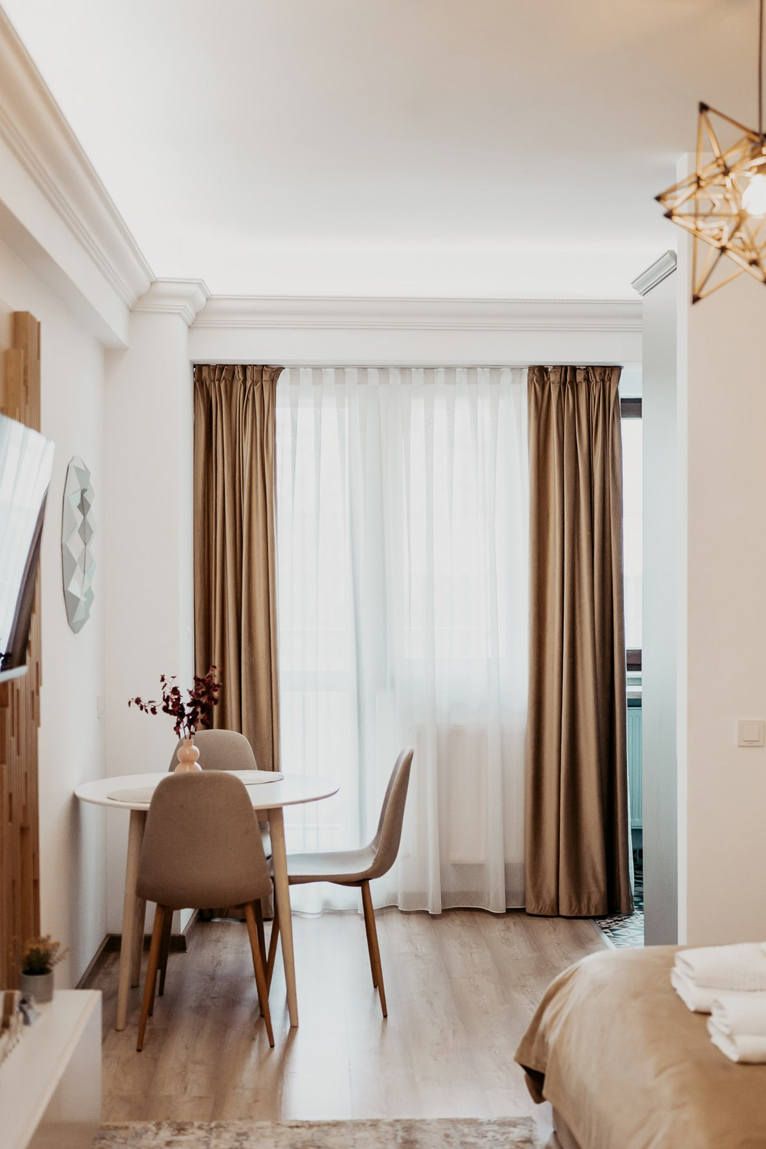 UpTowers - Imobiliare