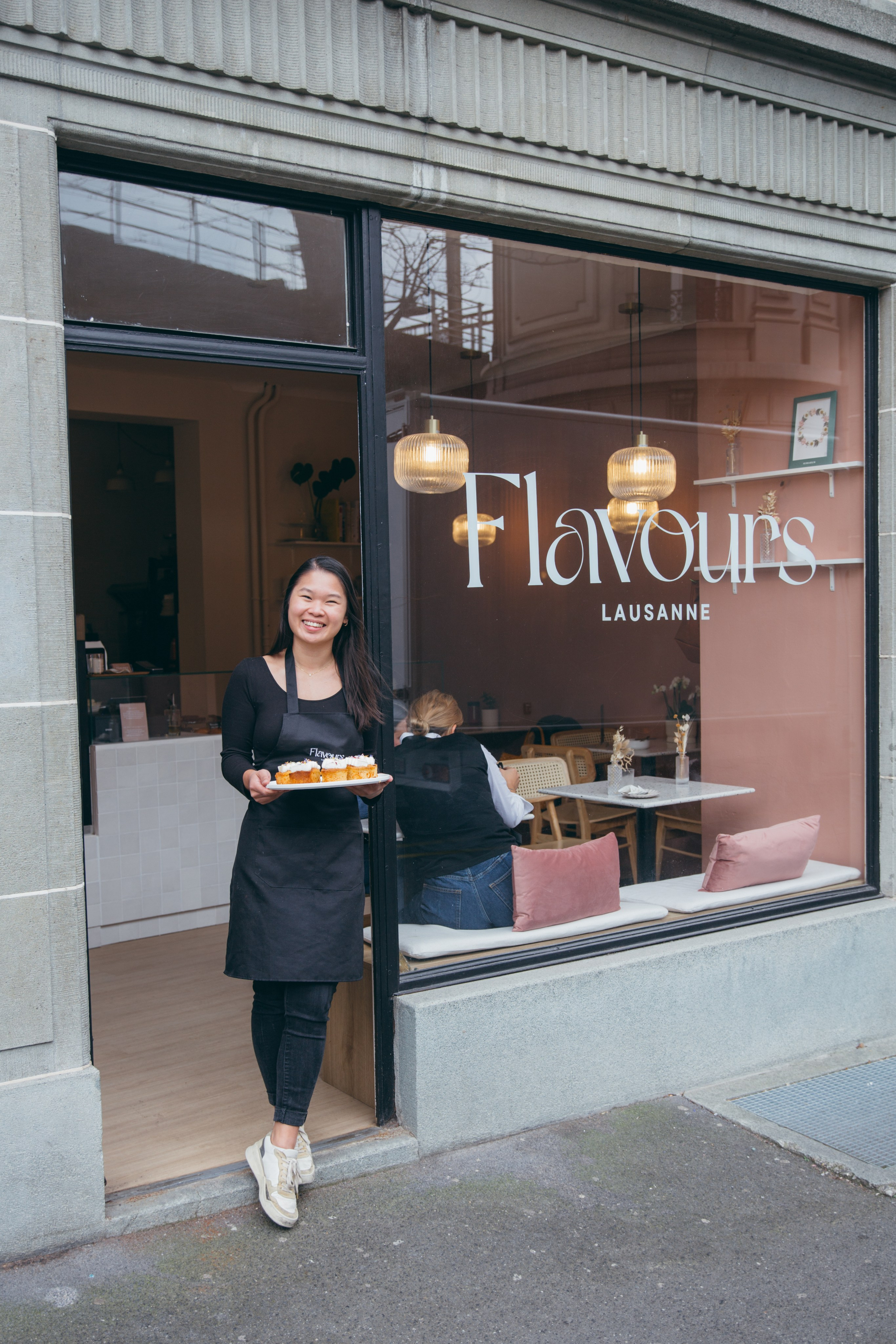 Client`s love. Social media agency|Corporate photography|Lausanne|Geneva|Switzerland