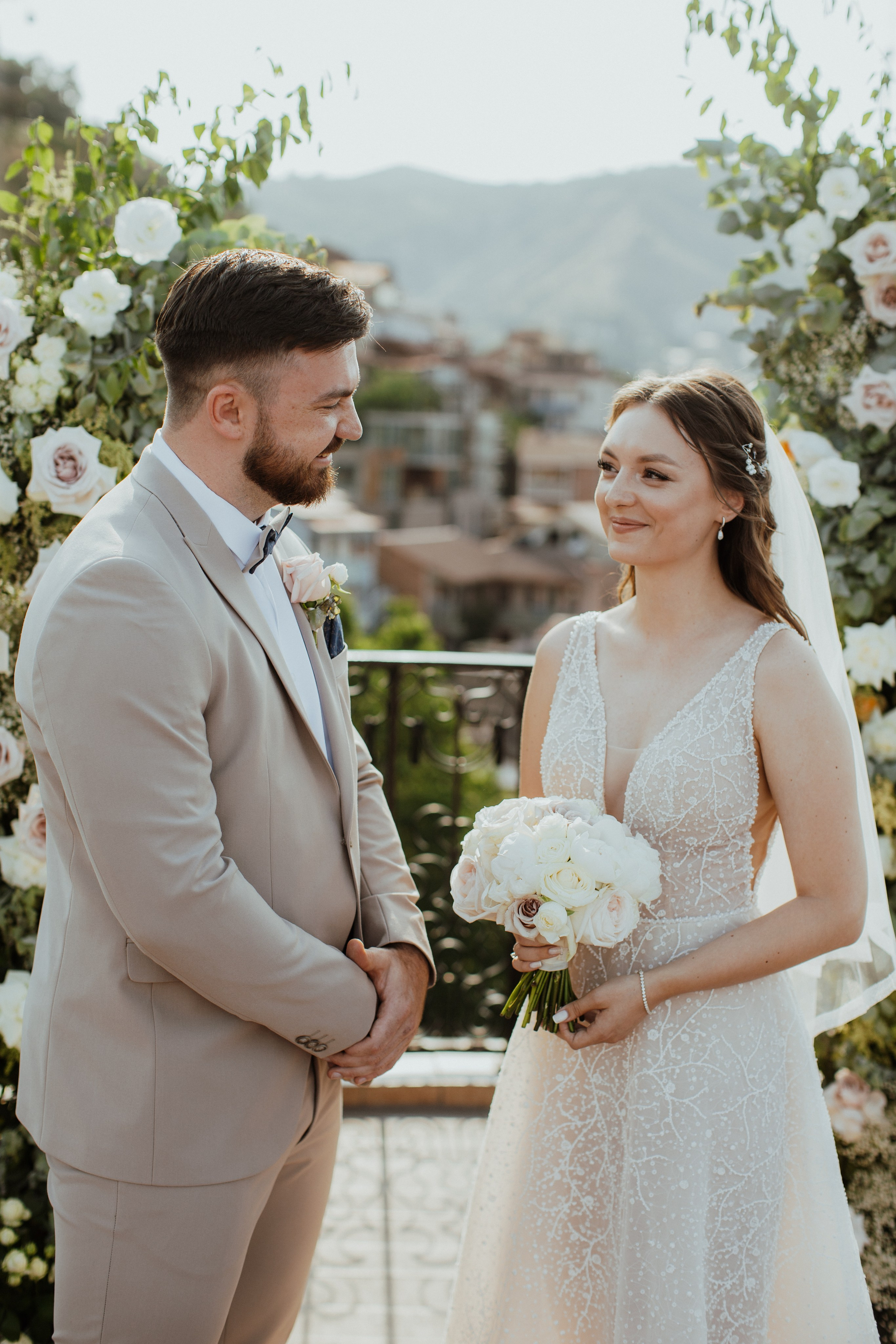 Tiflis Veranda Wedding. Арт Ивент Студио — Самое рейтинговое свадебное агентство в Грузии