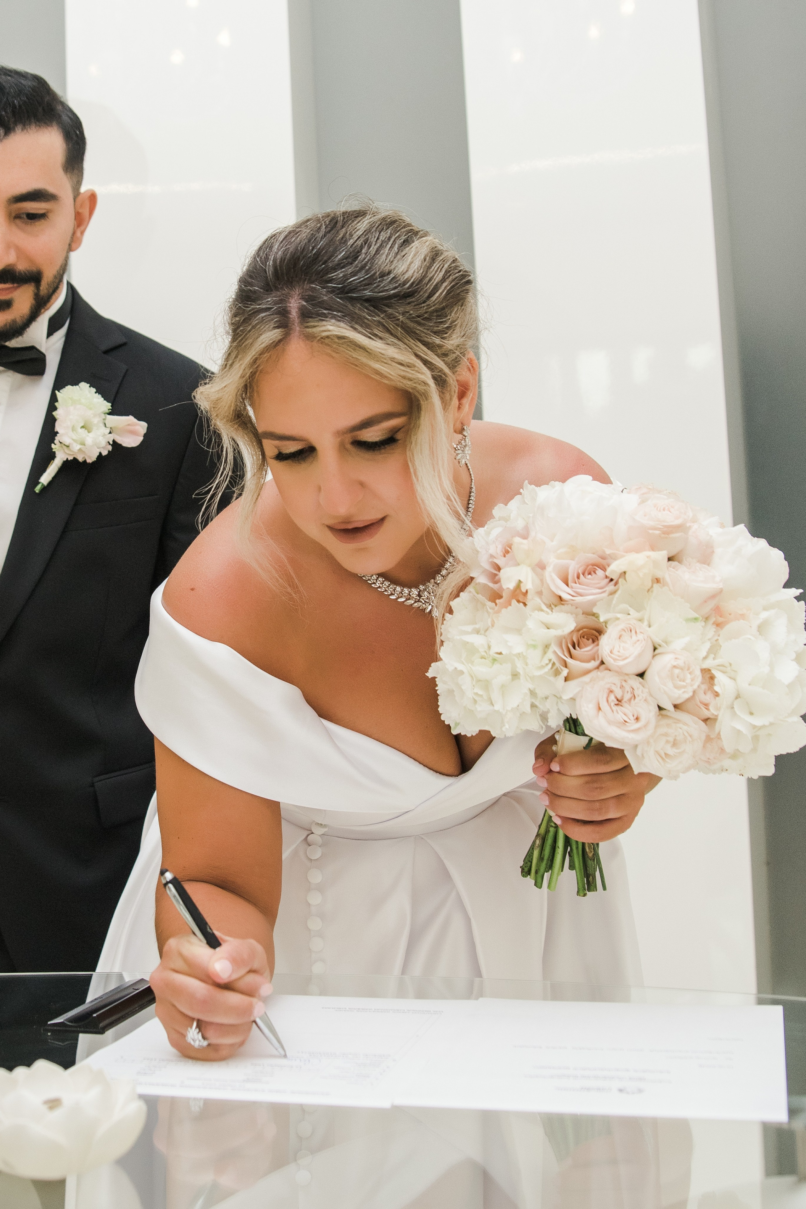 Claire Tbilisi Legal Marriage. Арт Ивент Студио — Самое рейтинговое свадебное агентство в Грузии