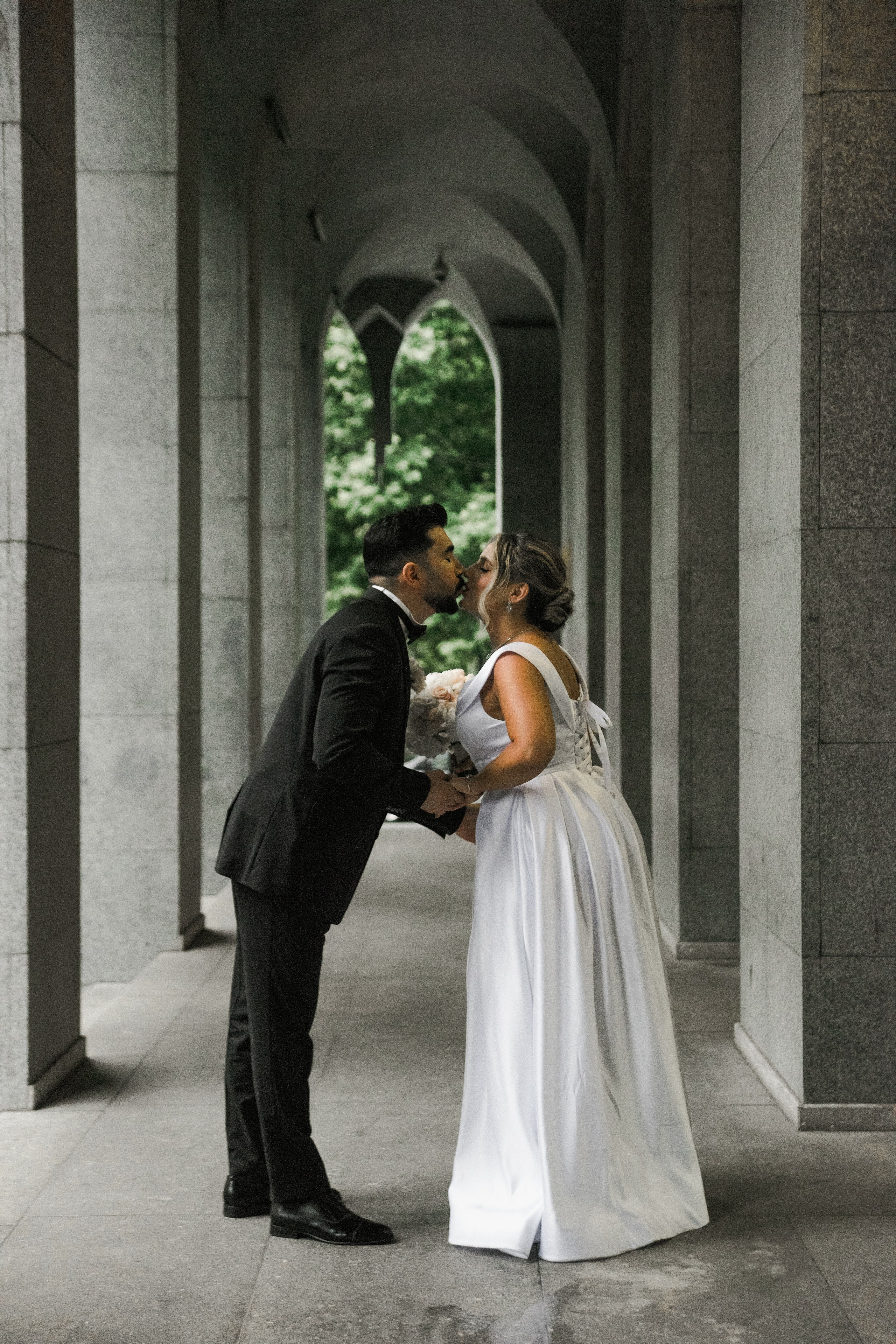 Claire Tbilisi Legal Marriage. Арт Ивент Студио — Самое рейтинговое свадебное агентство в Грузии