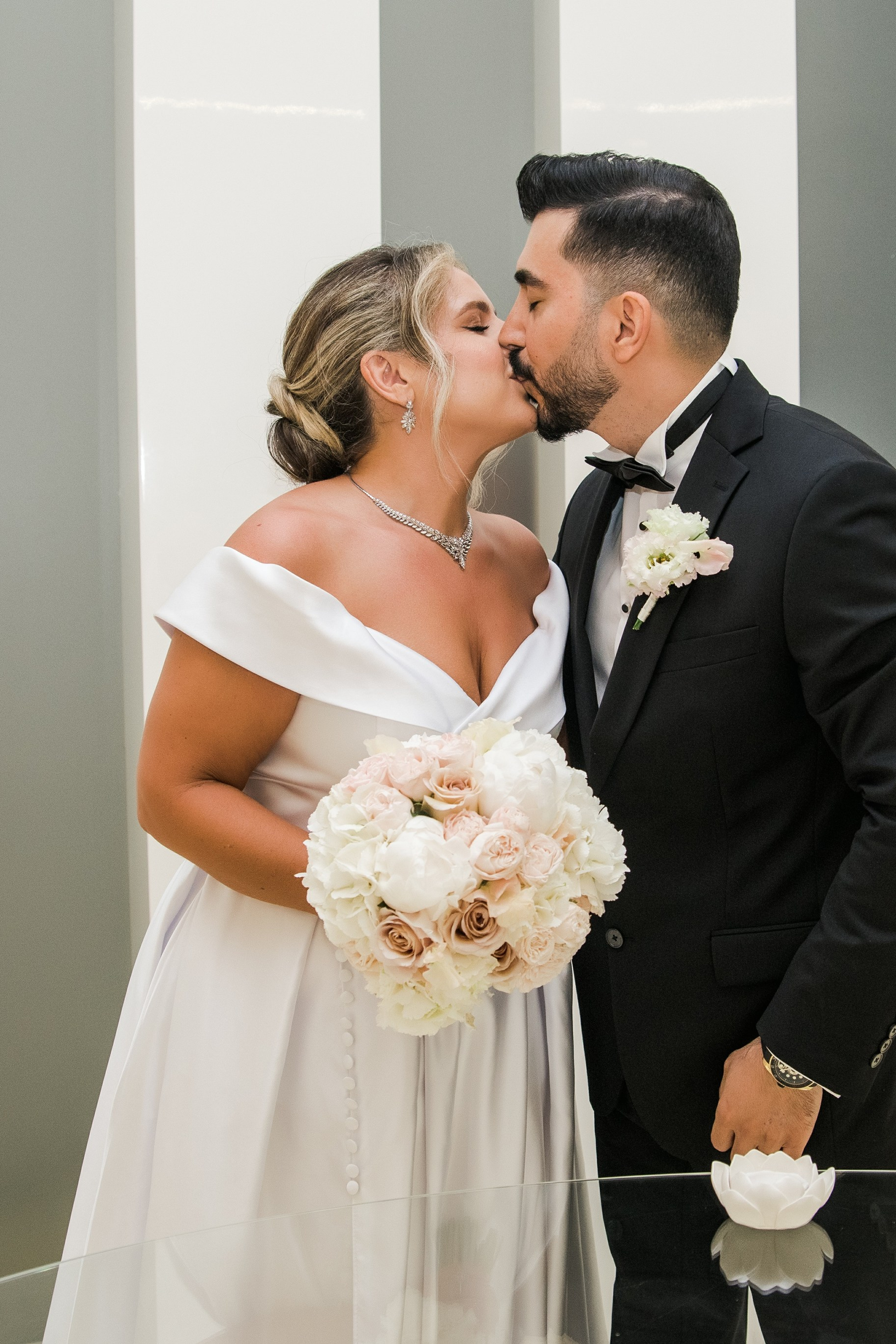 Claire Tbilisi Legal Marriage. Арт Ивент Студио — Самое рейтинговое свадебное агентство в Грузии