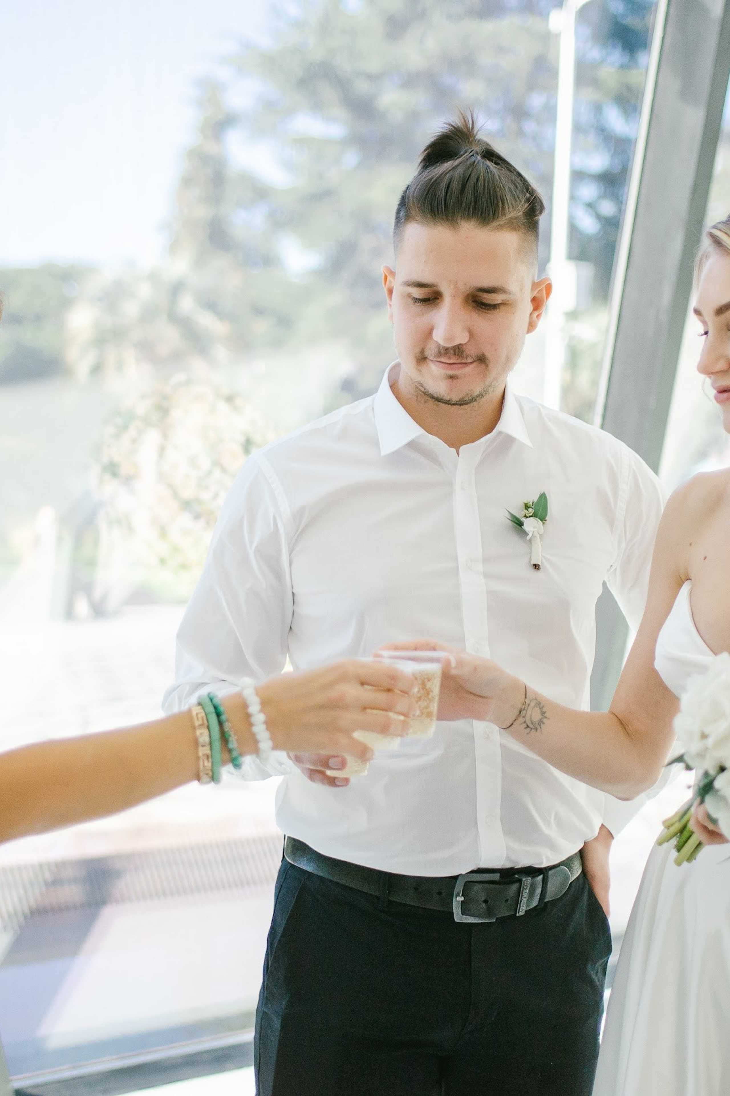 Wedding in Batumi for foreigners — Papers in 9 hours, Ceremony and Photographer. Арт Ивент Студио — Самое рейтинговое свадебное агентство в Грузии