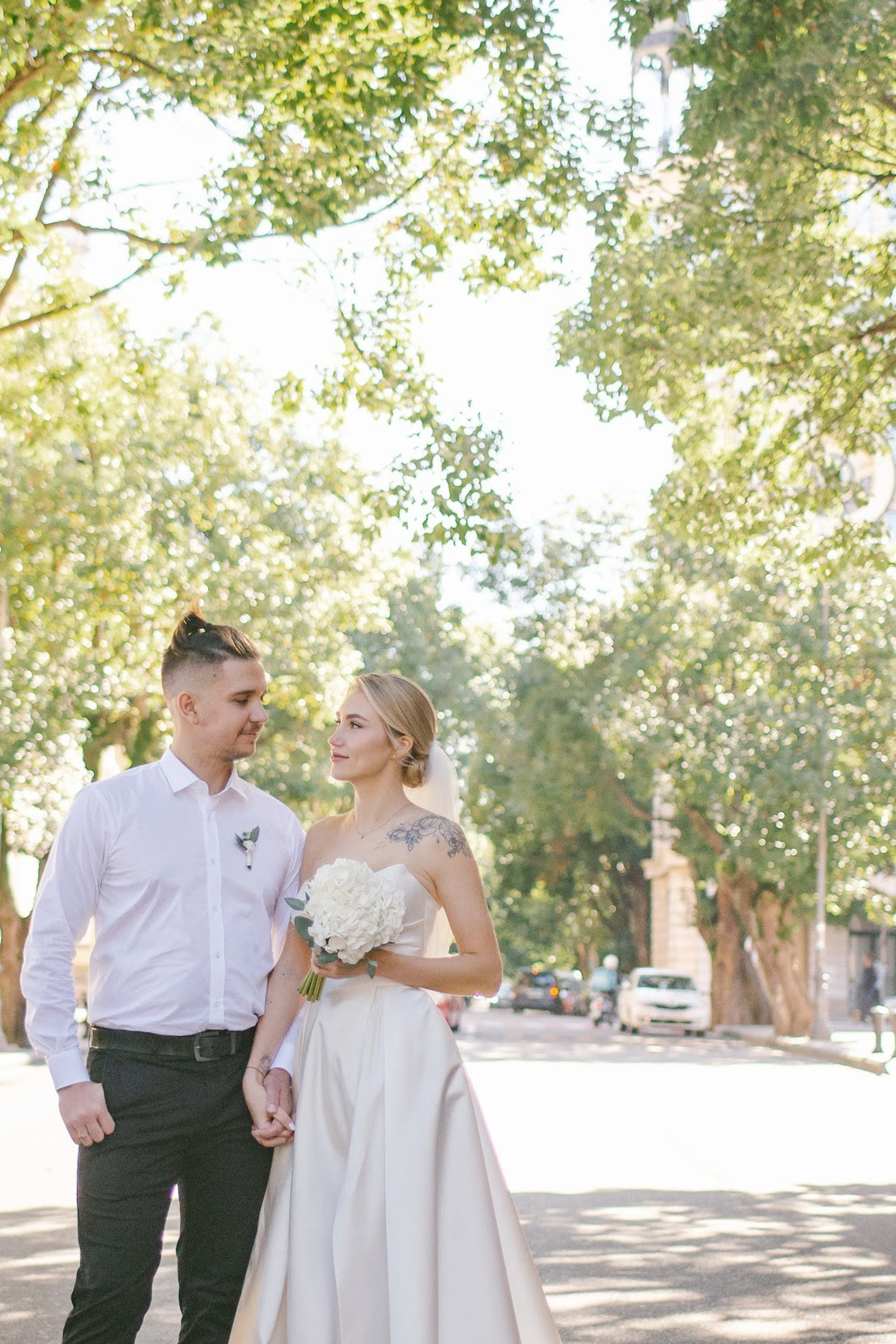 Wedding in Batumi for foreigners — Papers in 9 hours, Ceremony and Photographer. Арт Ивент Студио — Самое рейтинговое свадебное агентство в Грузии