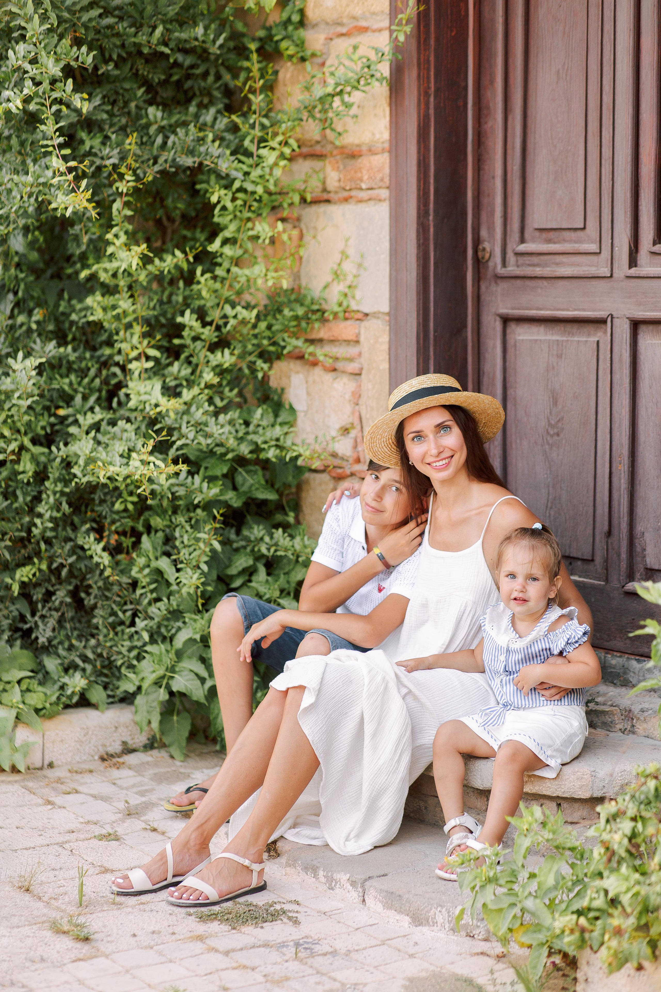 Family photo session in colorful streets of Side