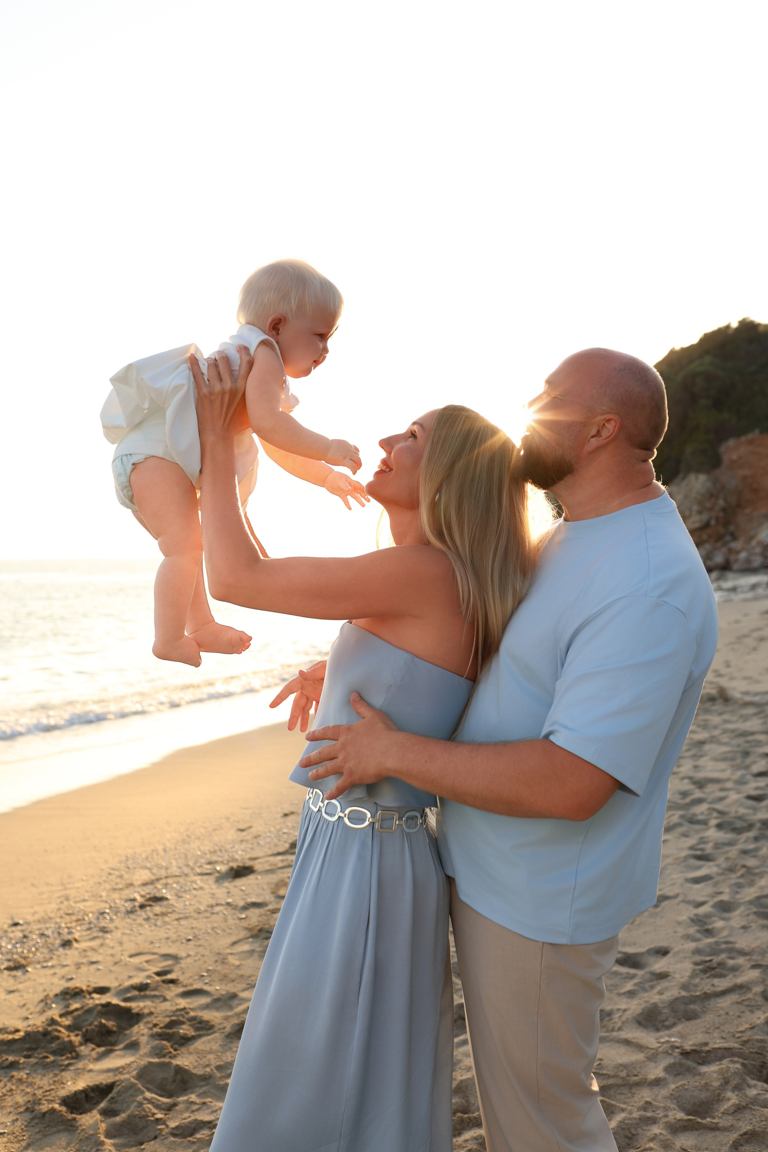 Family photoshoot at&nbsp;sunset in&nbsp;Alanya