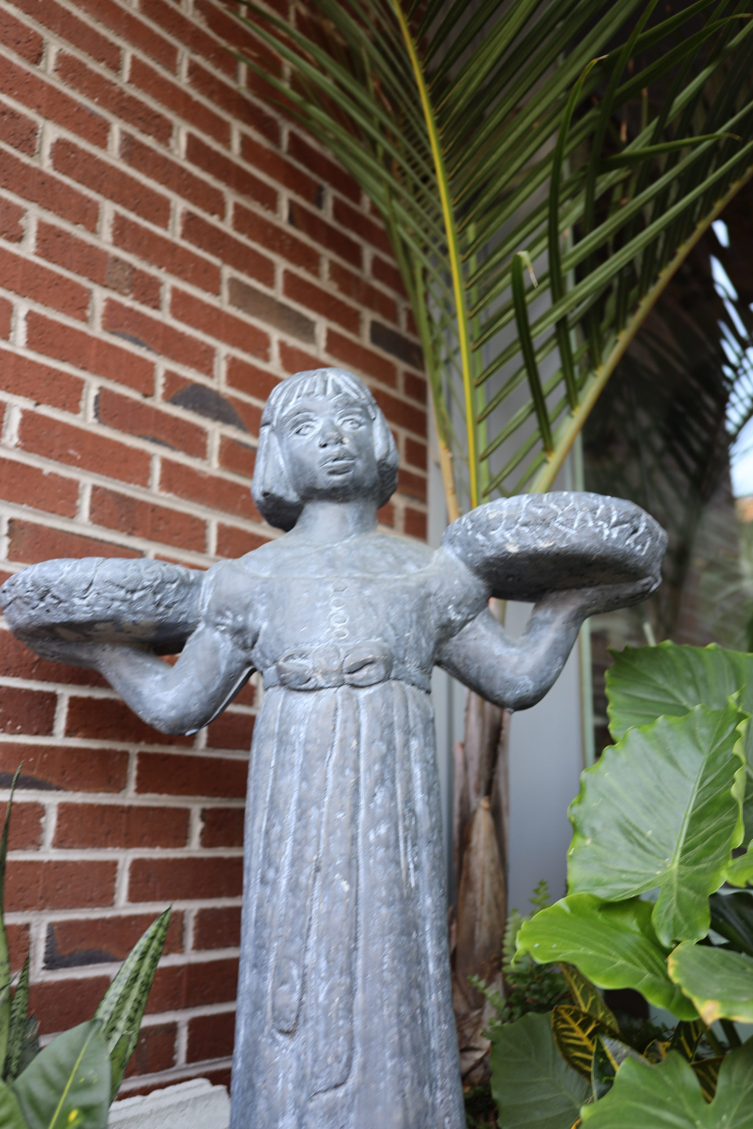 Readings. Sonny Photos