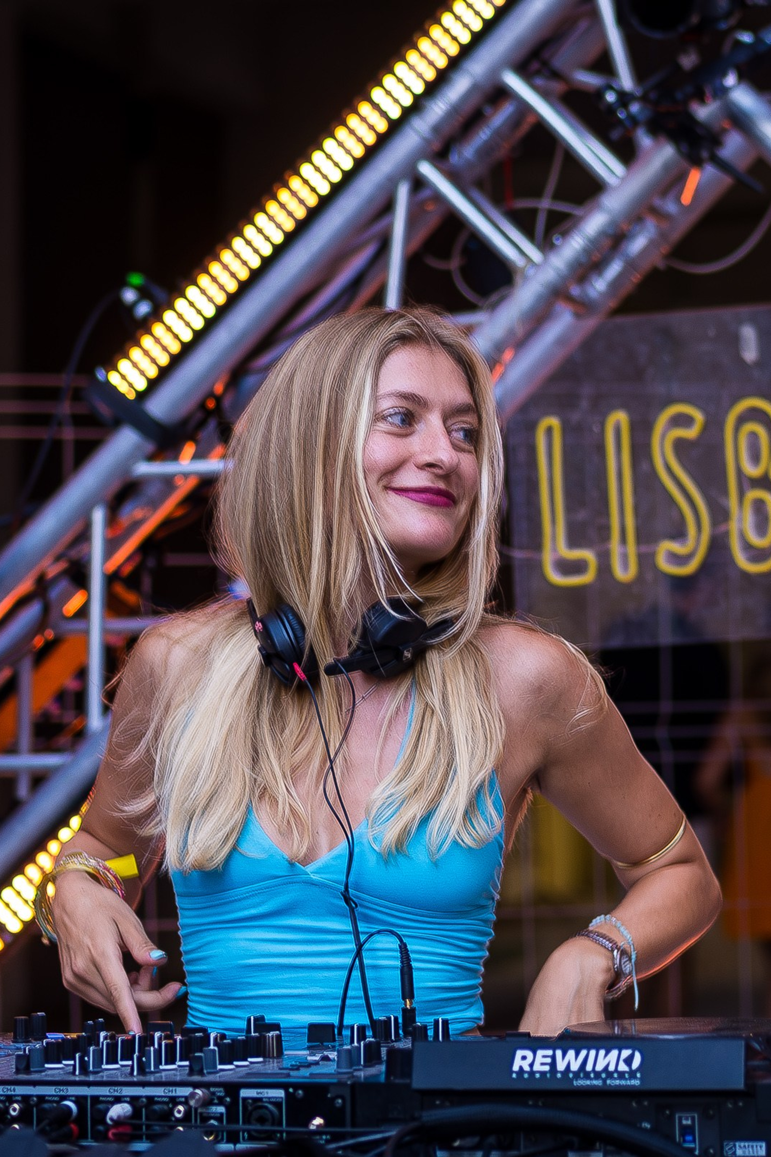 Nightlife · Lisbai