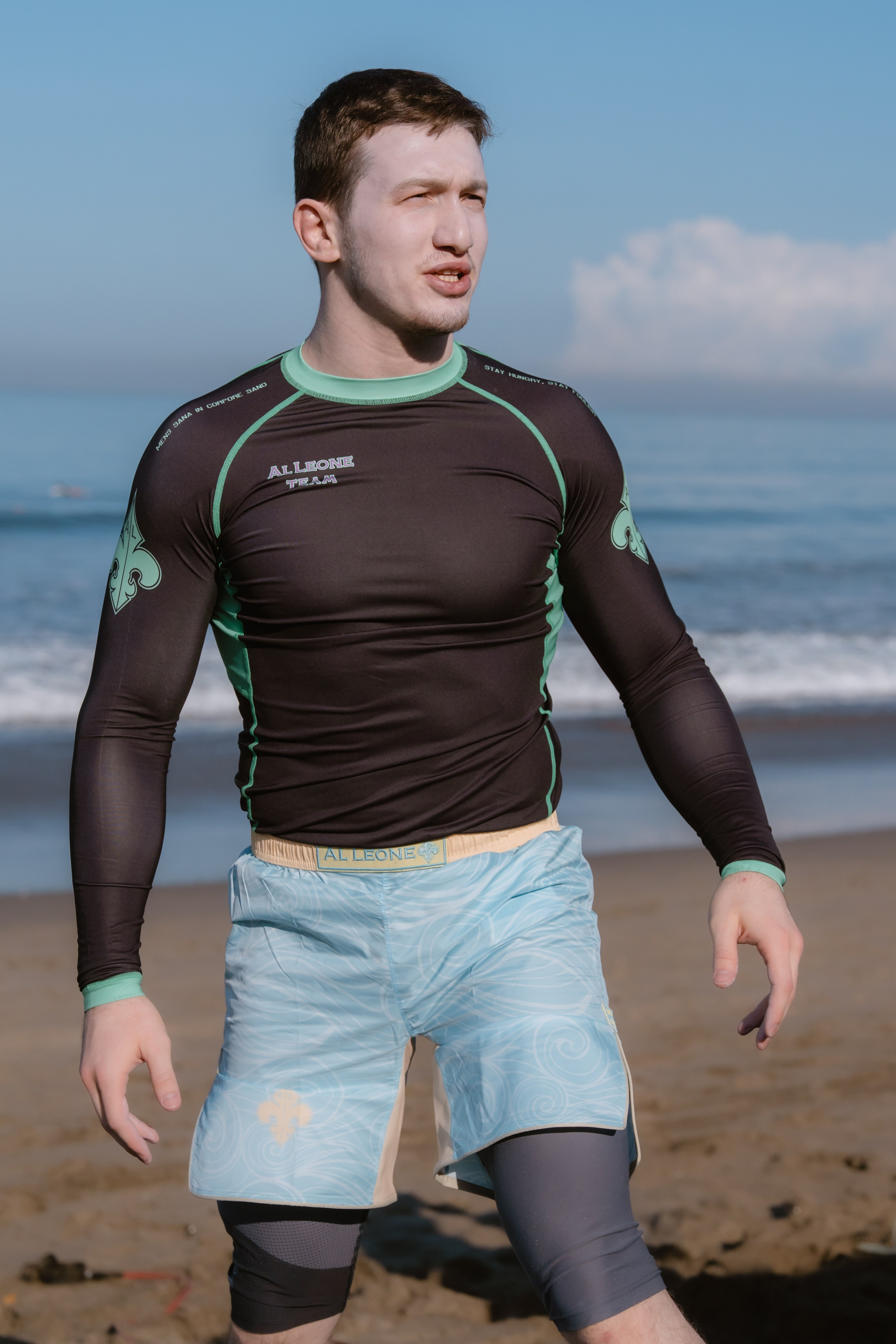Al Leone athletes having fun surfing in the Pacific Ocean. Коммьюнити фотограф, Москва, Сергей Зворыгин
