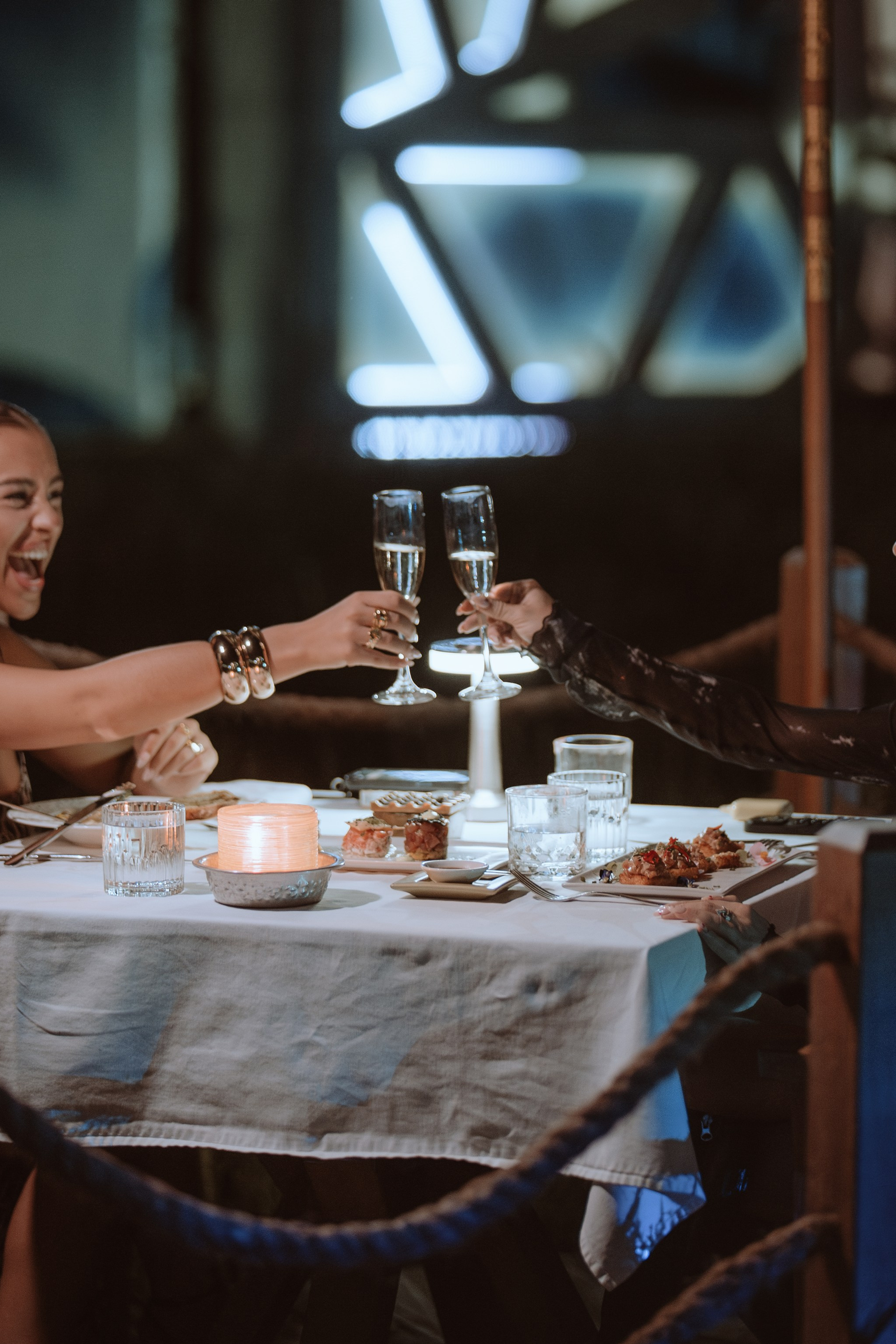 Fine dining by the rice field at Sardine after sunset, Bali. Коммьюнити фотограф, Москва, Сергей Зворыгин