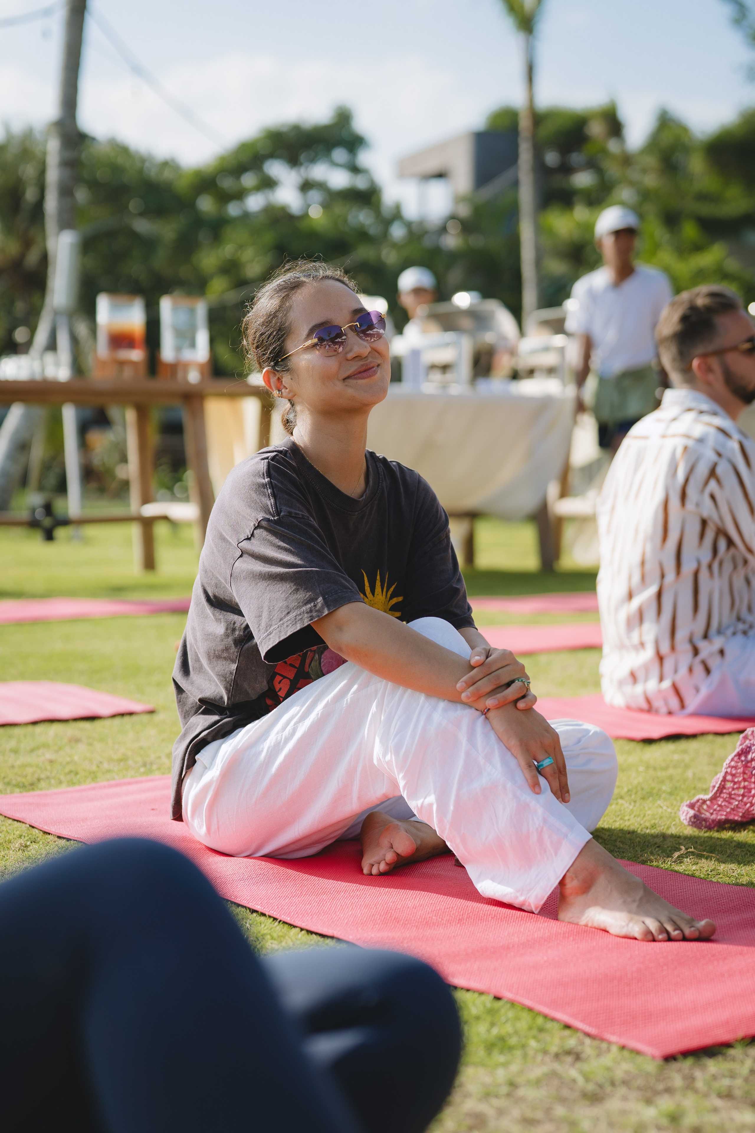 TEUS Group, Agents Yoga session by the Ocean. Коммьюнити фотограф, Москва, Сергей Зворыгин