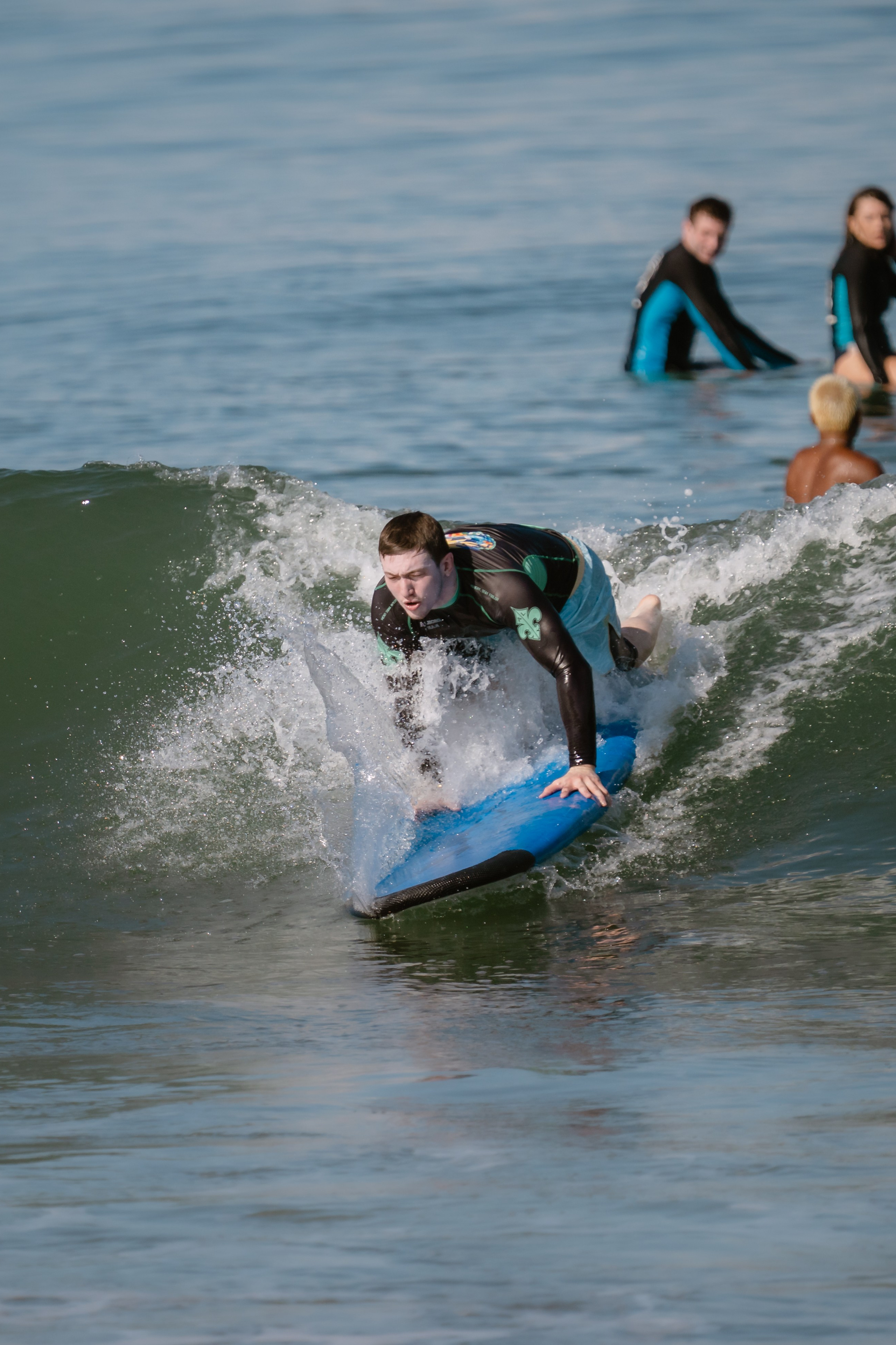 Al Leone athletes having fun surfing in the Pacific Ocean. Коммьюнити фотограф, Москва, Сергей Зворыгин