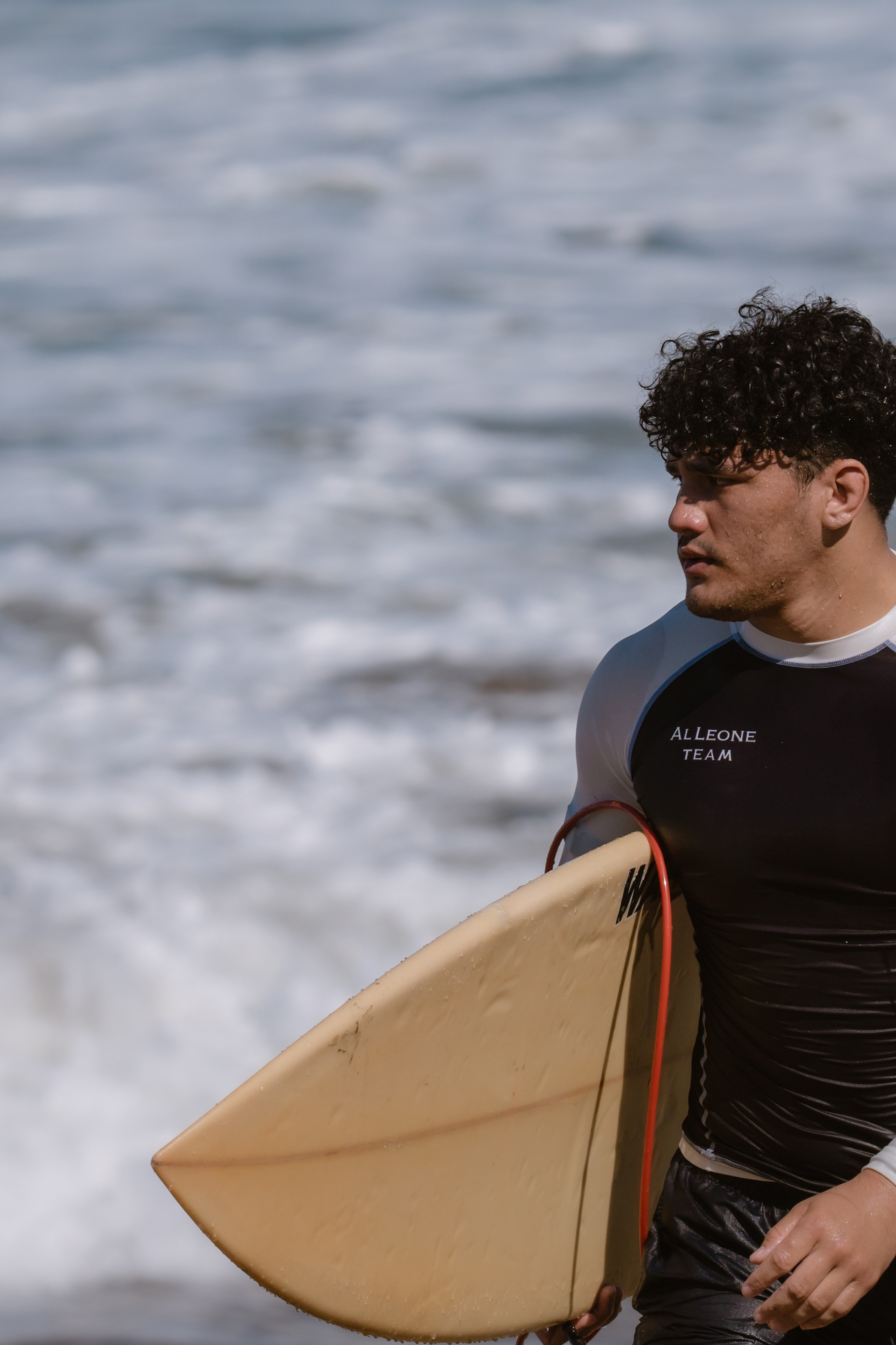 Al Leone athletes having fun surfing in the Pacific Ocean. Коммьюнити фотограф, Москва, Сергей Зворыгин