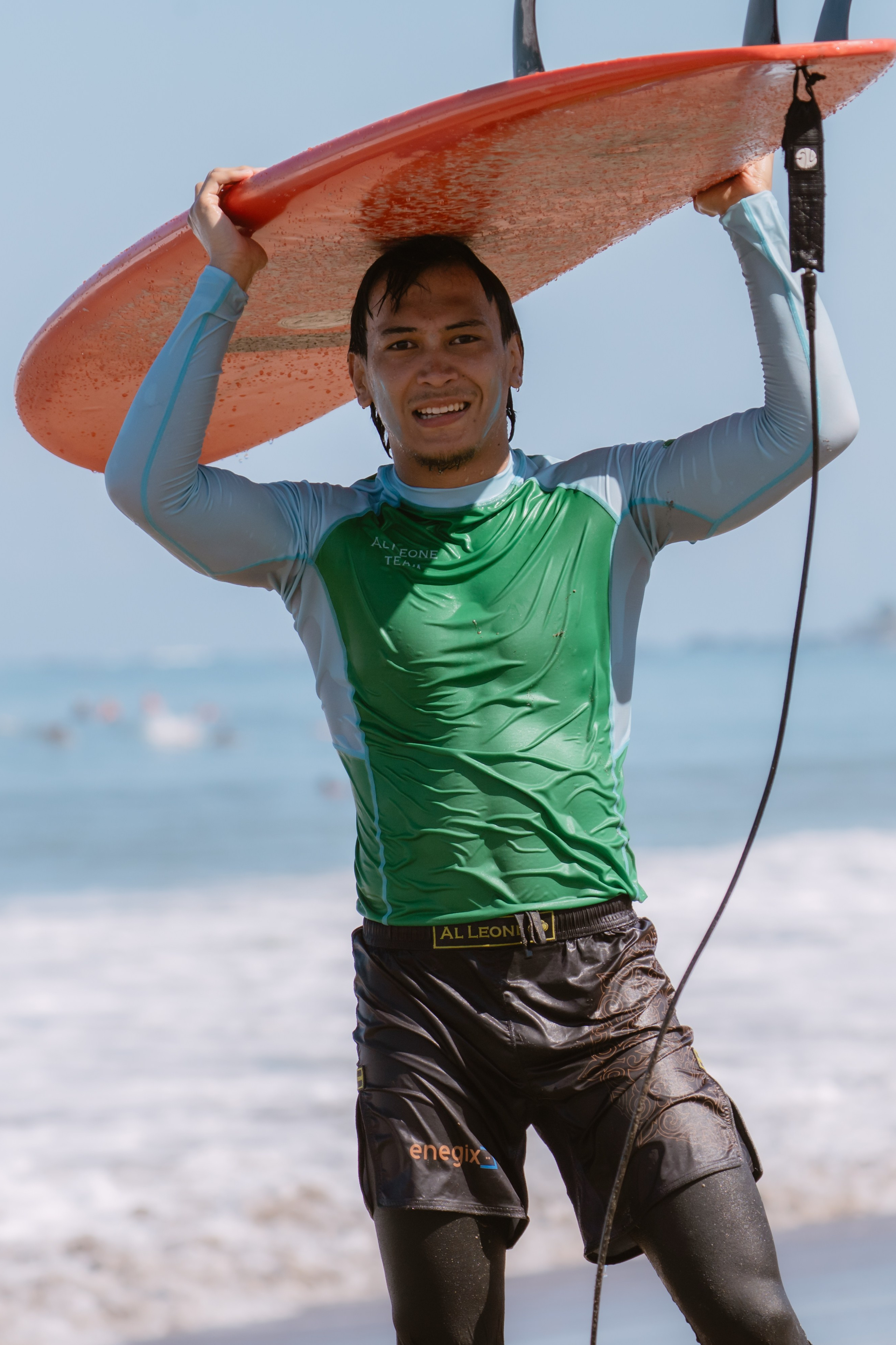 Al Leone athletes having fun surfing in the Pacific Ocean. Коммьюнити фотограф, Москва, Сергей Зворыгин