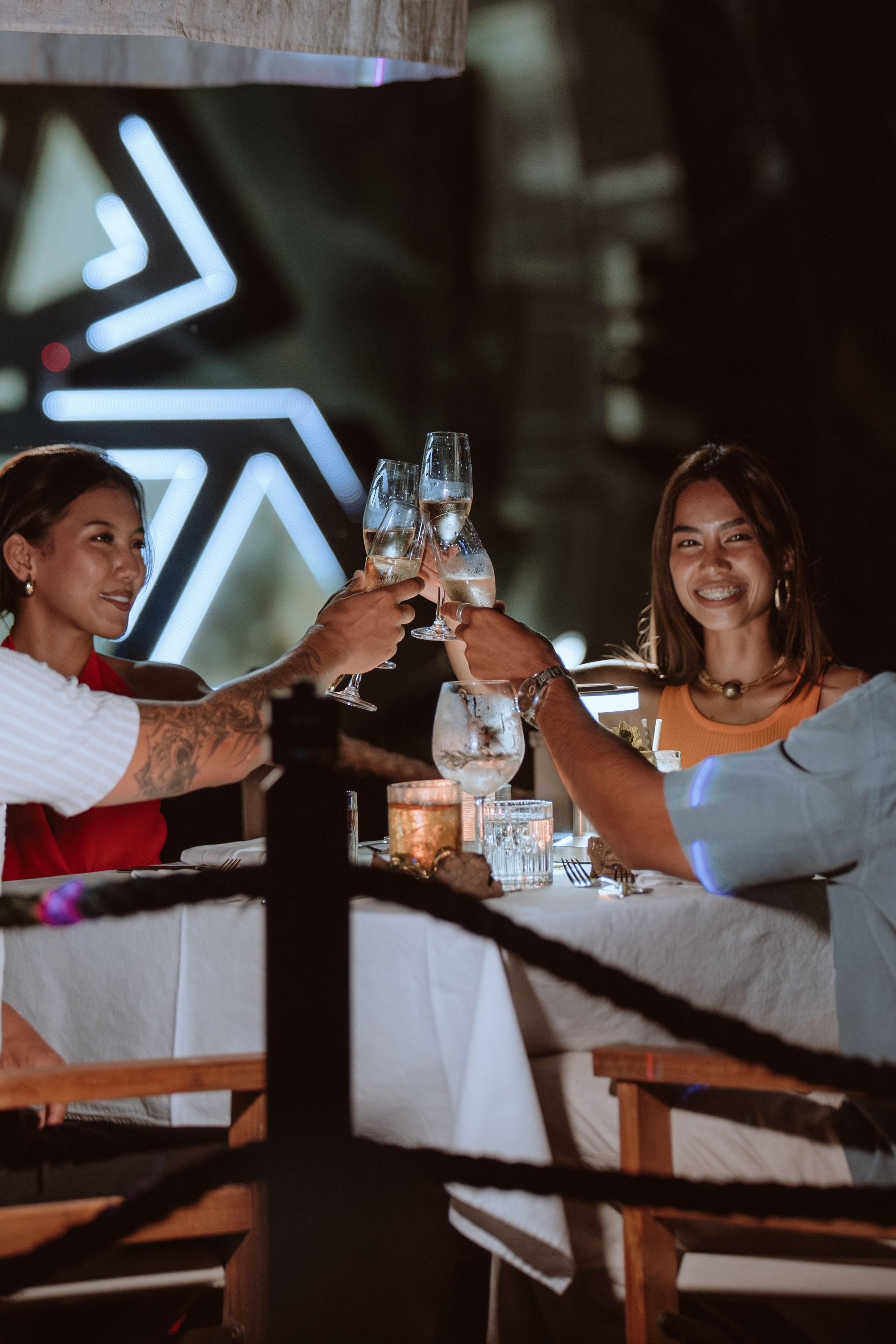 Fine dining by the rice field at Sardine after sunset, Bali. Коммьюнити фотограф, Москва, Сергей Зворыгин