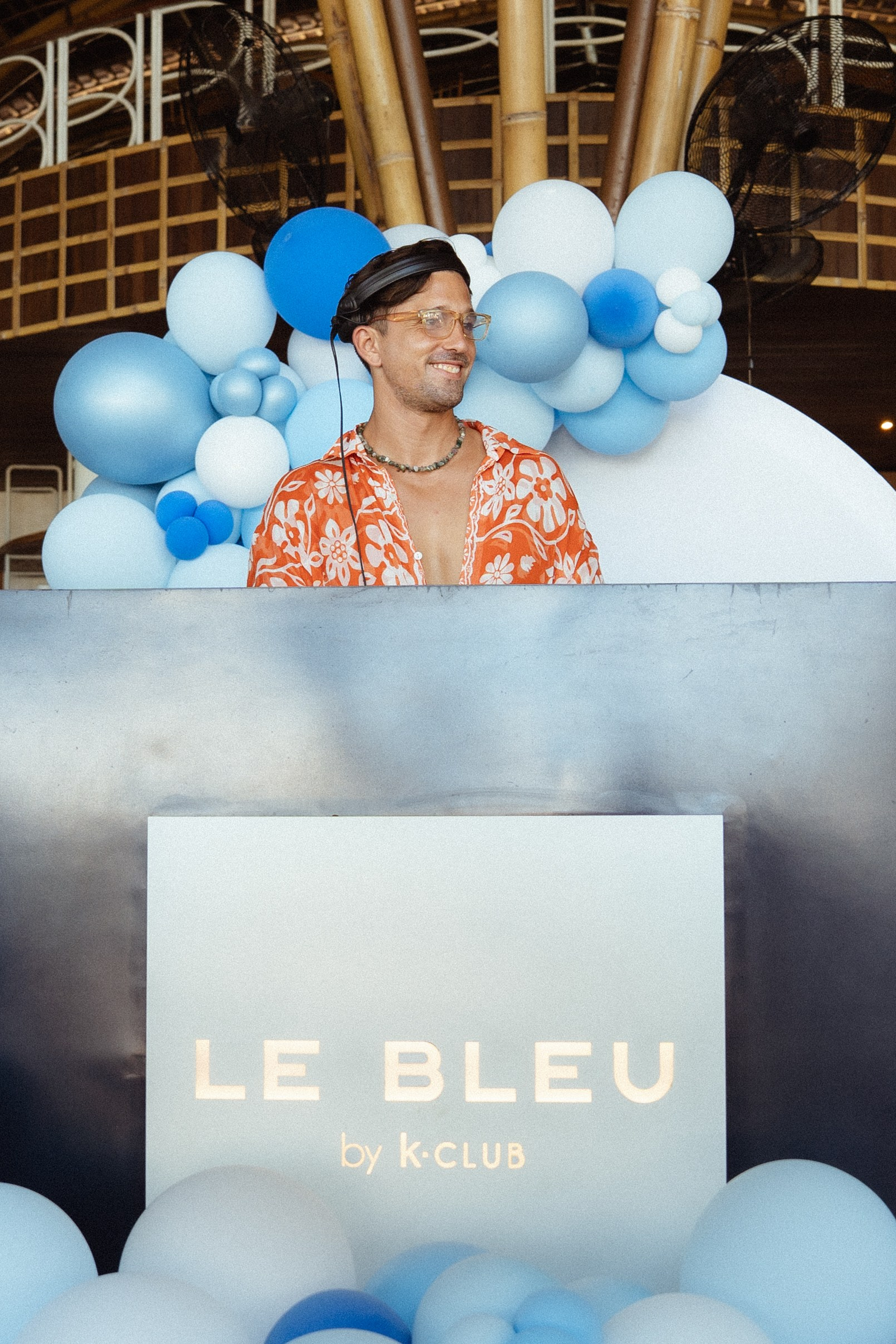 Le Blue Bali, a luxury beachfront restaurant Anniversary. Коммьюнити фотограф, Москва, Сергей Зворыгин