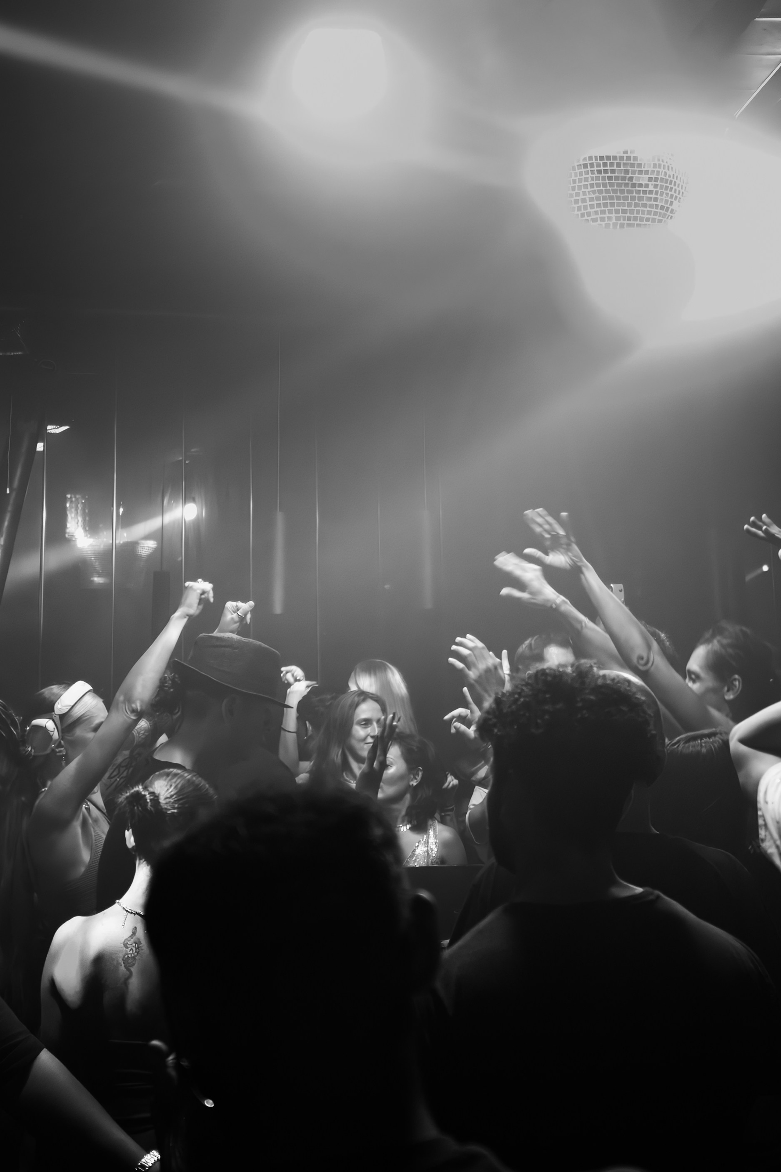 Sen Sanik, American music producer performance at GOB. Коммьюнити фотограф, Москва, Сергей Зворыгин
